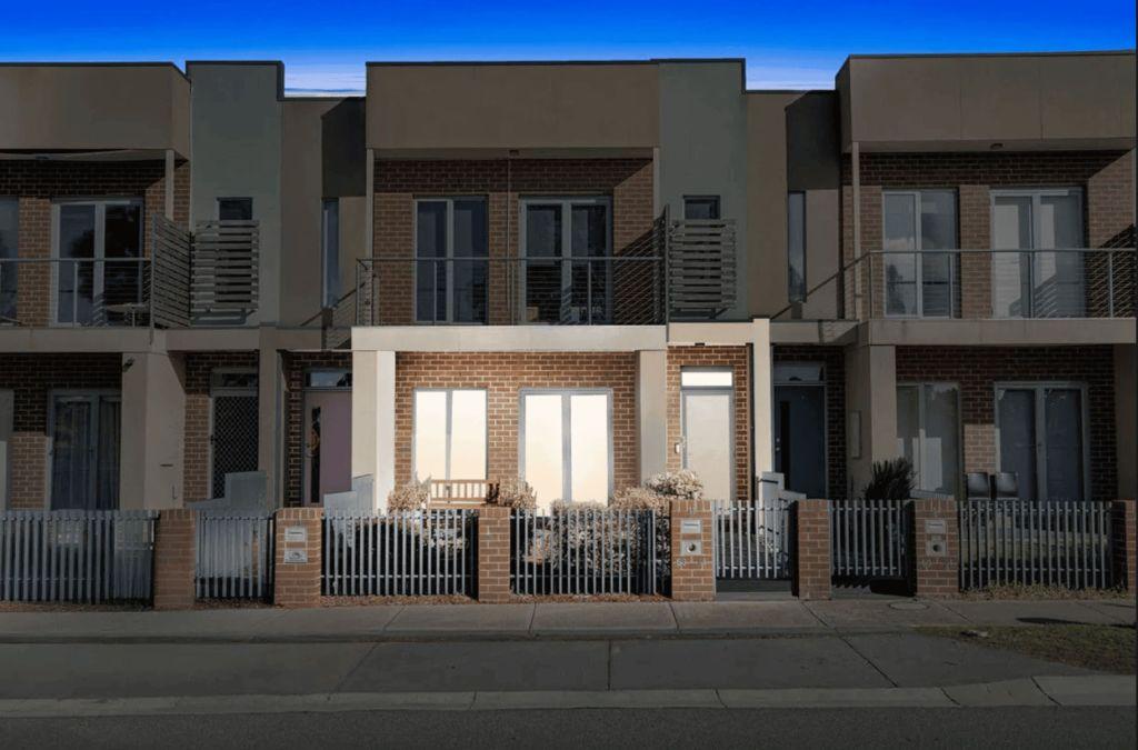 Prop-GPT: House: VIC Tarneit, VIC 3029 Home For Rent