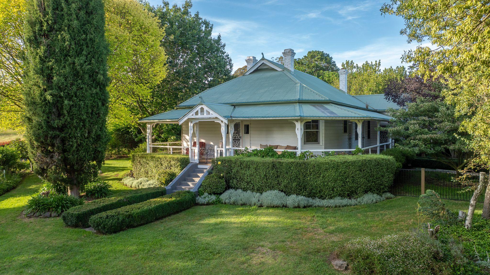 Prop-GPT: Mixed Farming: NSW Black Mountain, NSW 2365 Rural