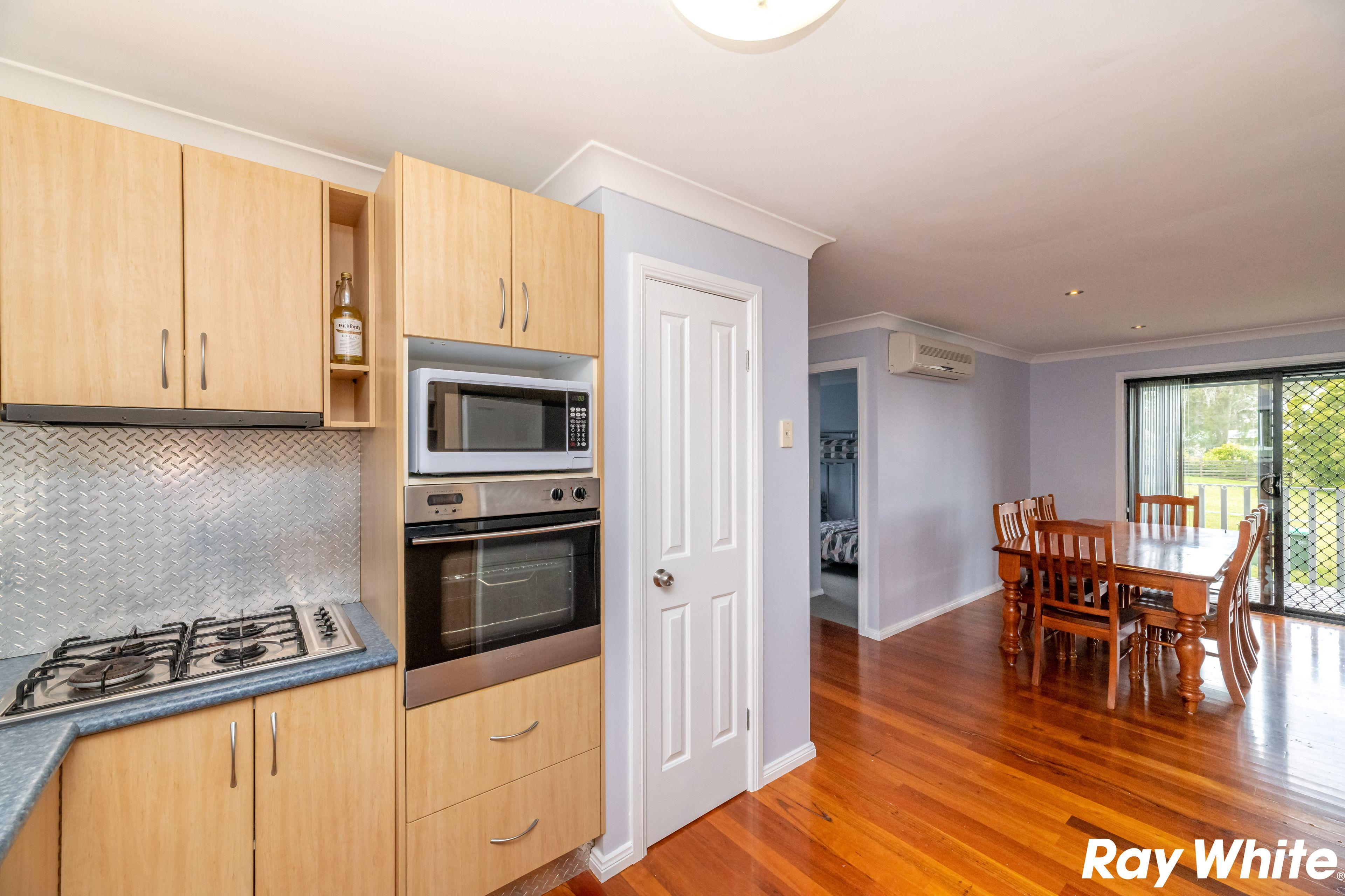 HOMELY COOMBA PARK HOME