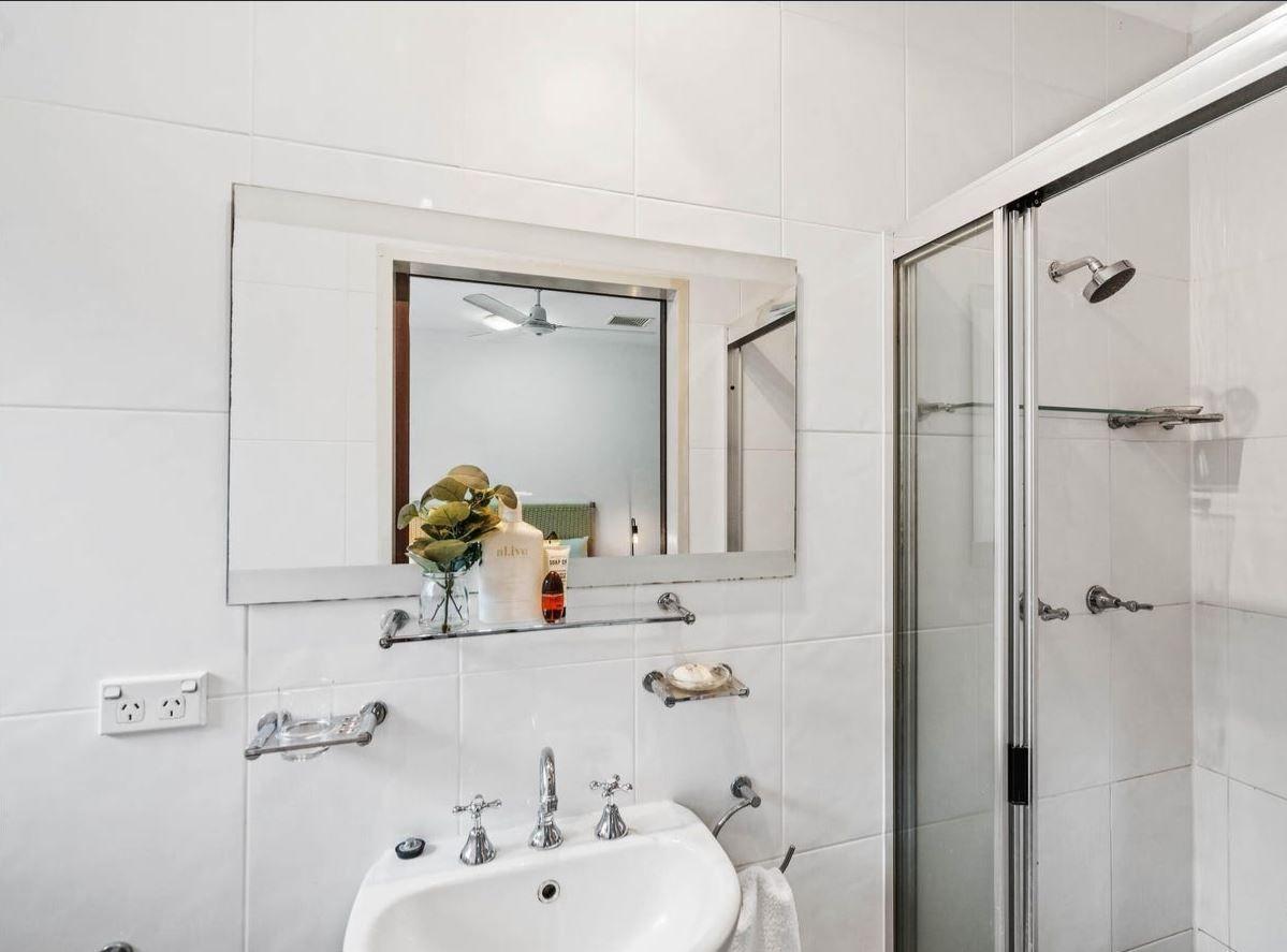 4 Bedrooms, Office Nook, Solar Panels - $730 Week