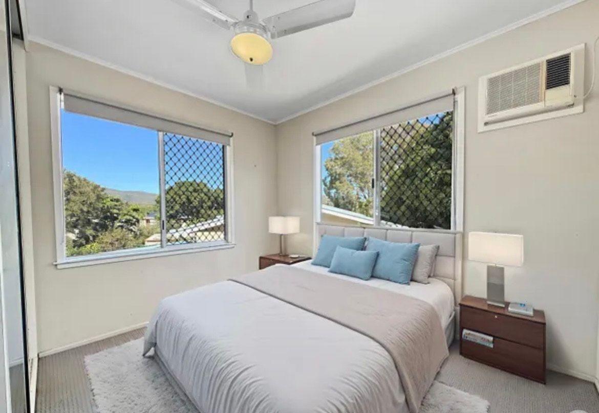 Your Ideal Family Retreat with Pool & Solar!