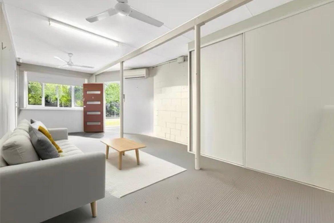 Your Ideal Family Retreat with Pool & Solar!