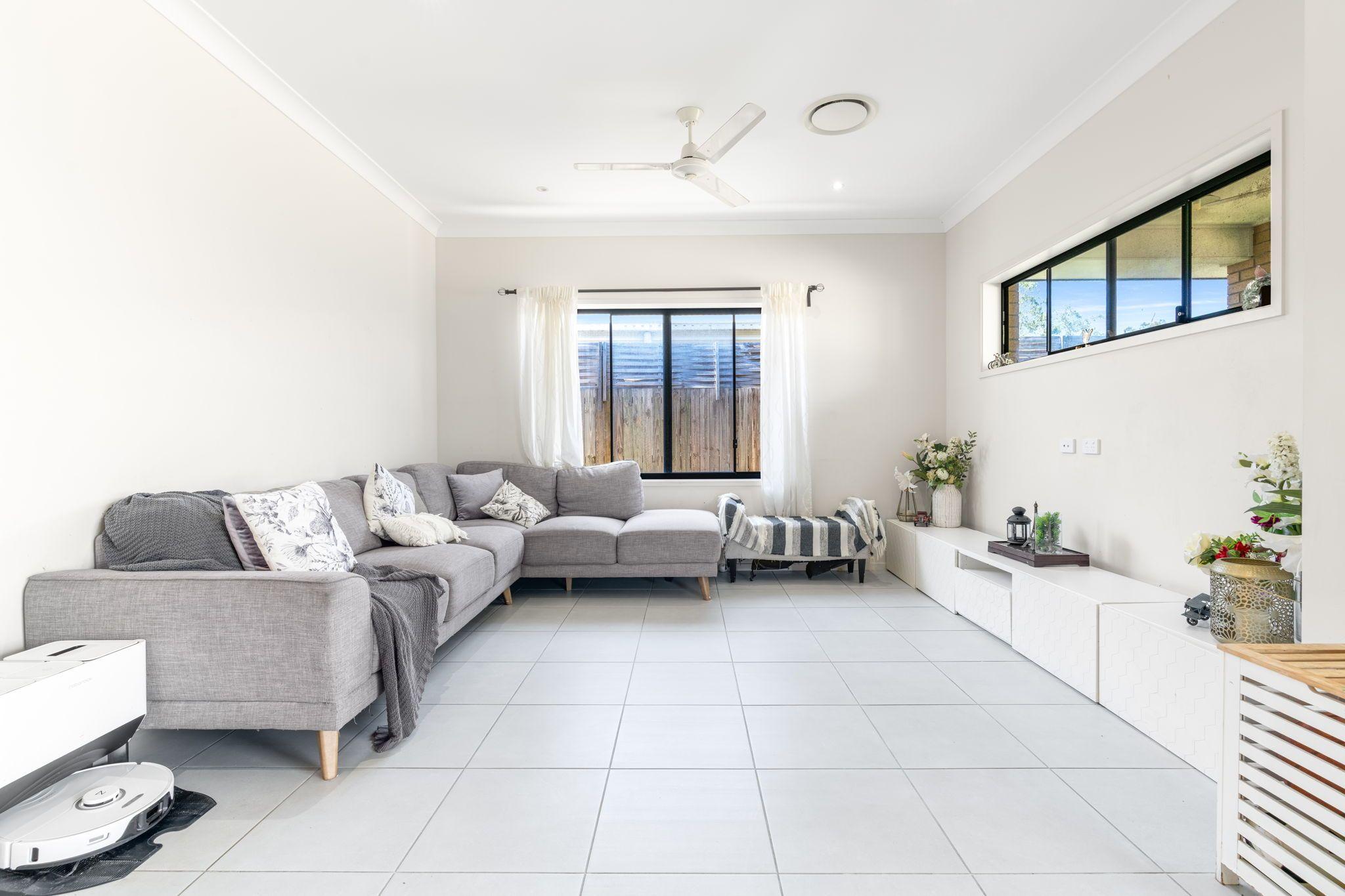 Modern Four-Bedroom Family Home in Prime Greenbank Location