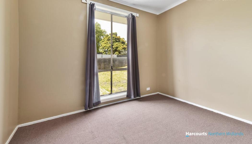 23 Leeander Crescent, RAVENSWOOD, TAS 7250 - House for Rent - harcourts.net