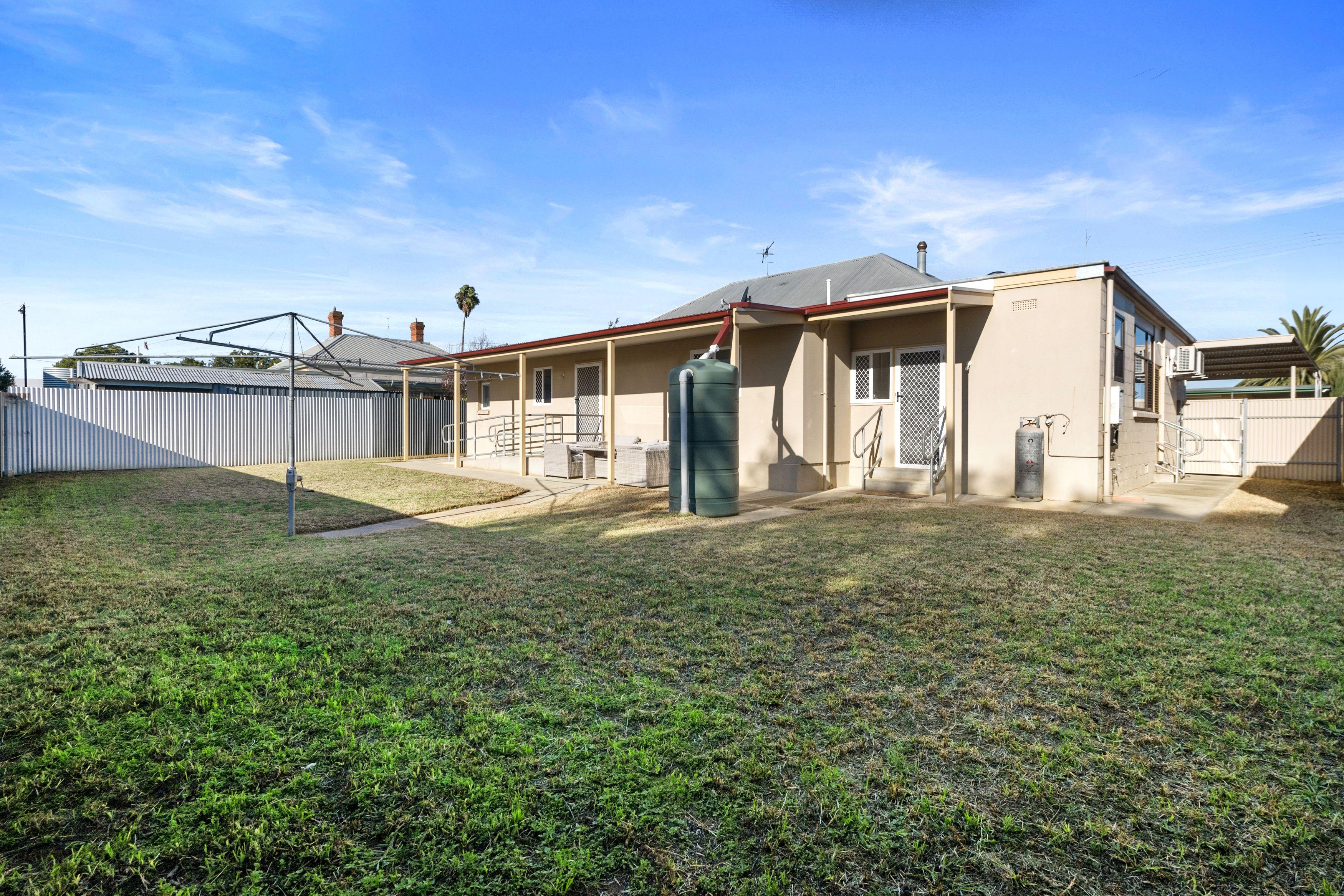 Shared Accommodation - Room 3 Available - Open inspection 3/10/25 at 5:30pm - 5:45pm and 8/10/25 at 5:15pm - 5:30pm