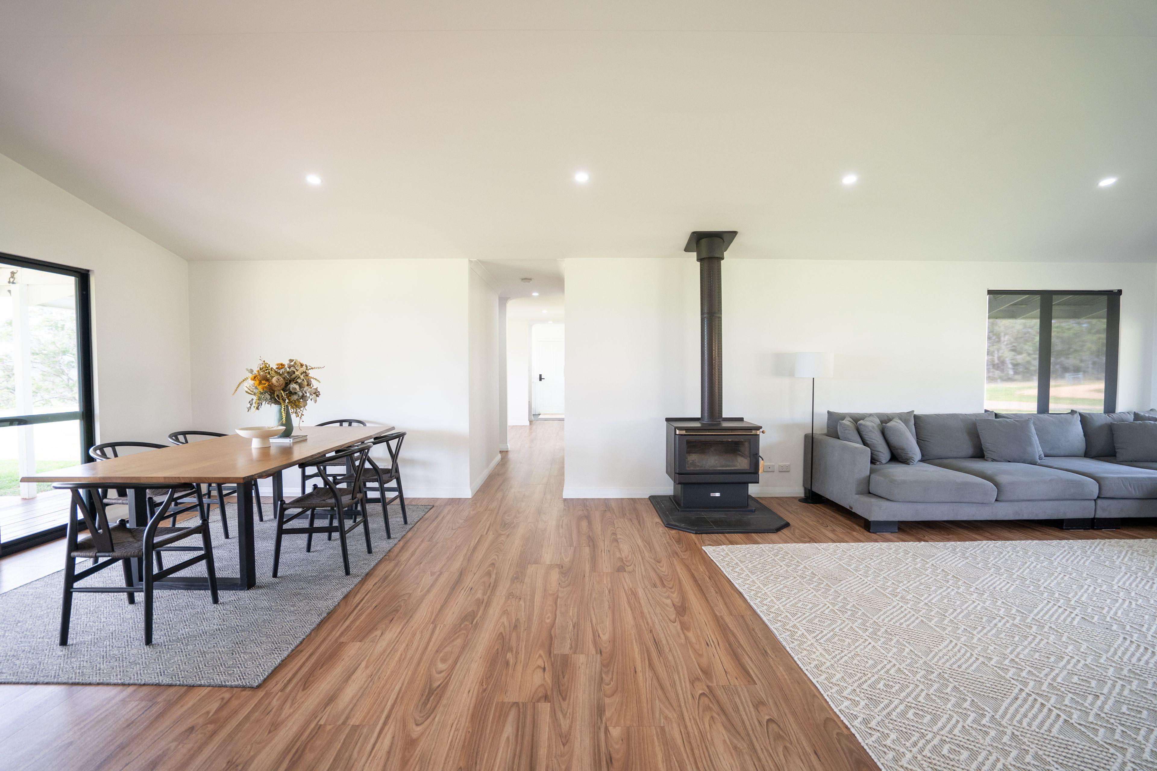 Immaculate Rural Lifestyle Property With Stunning Home.