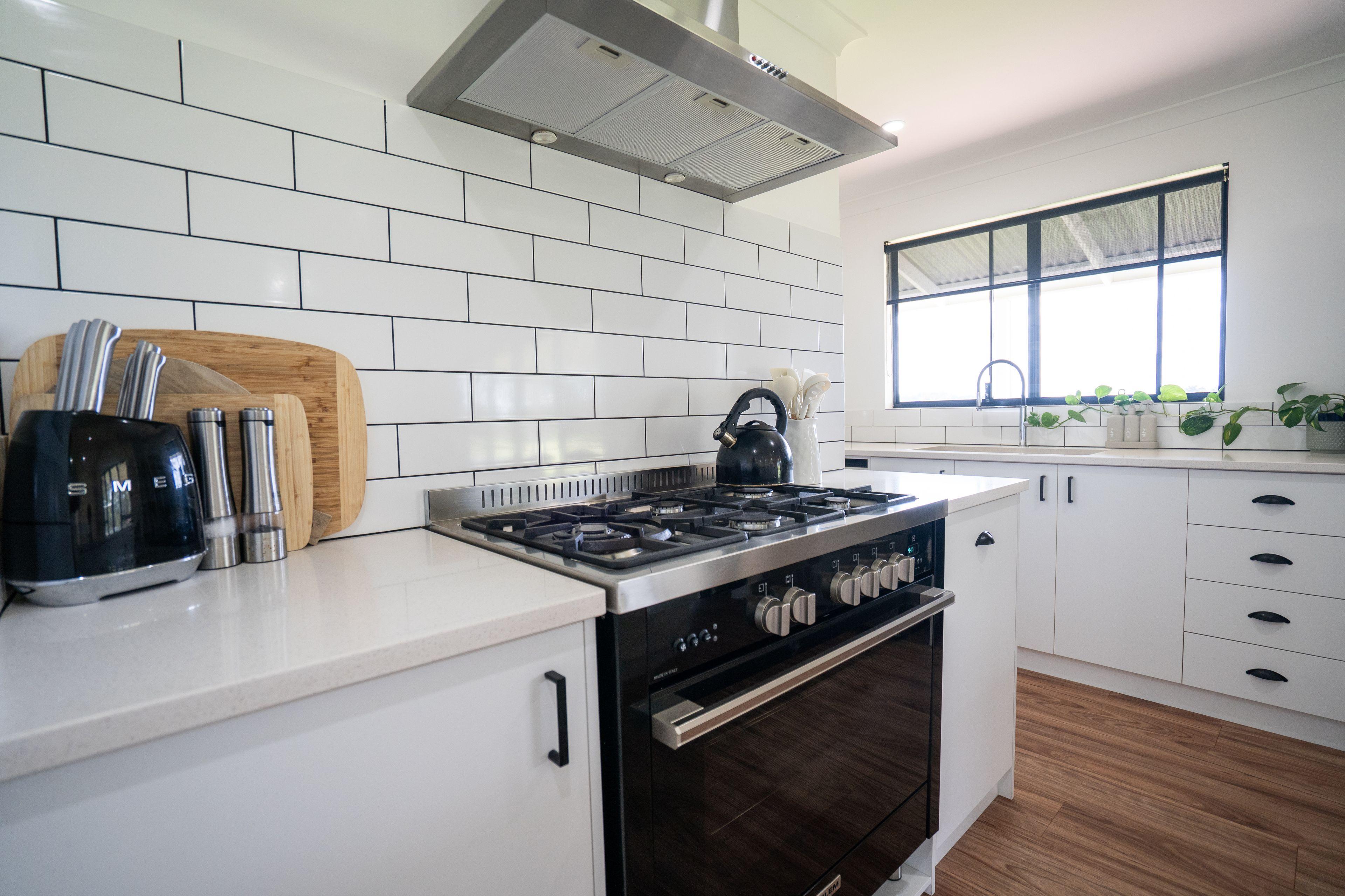 Immaculate Rural Lifestyle Property With Stunning Home.