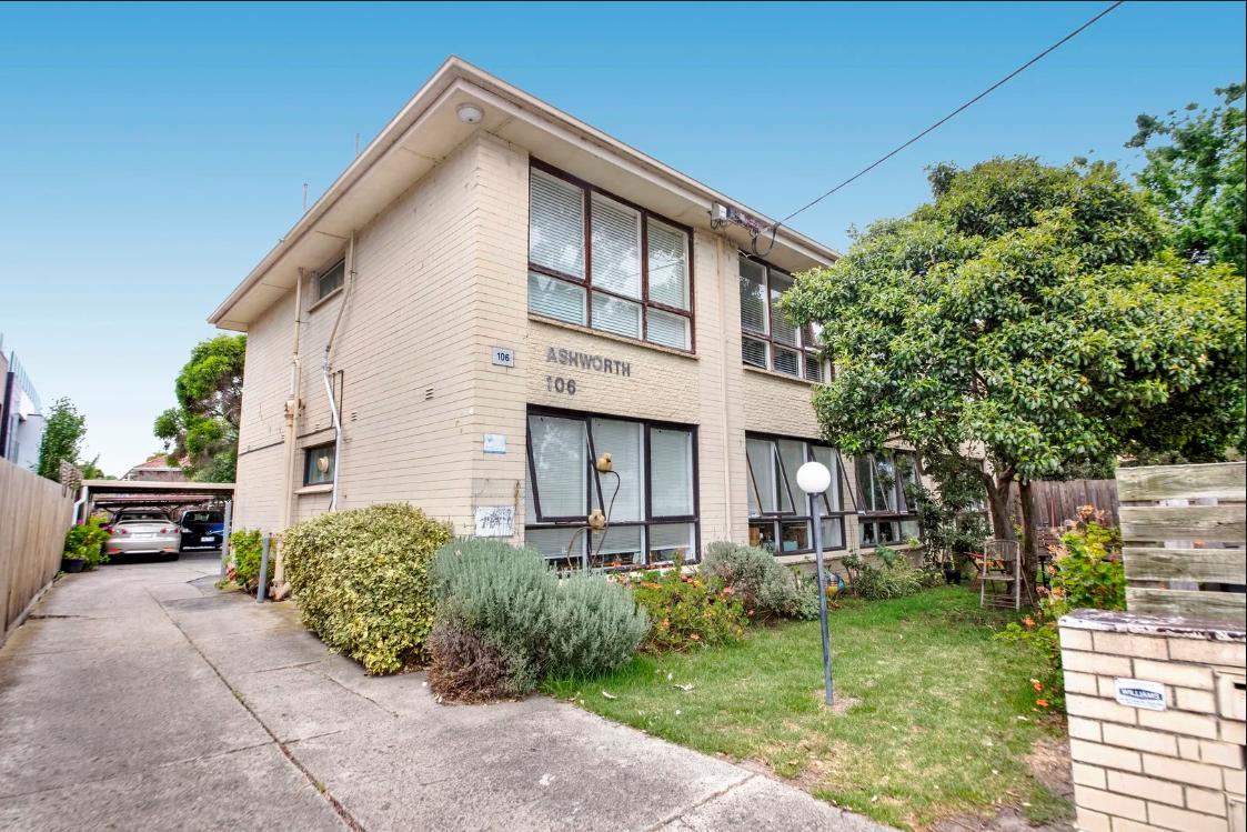 Prop-GPT: Apartment: VIC Carnegie, VIC 3163 Home For Rent