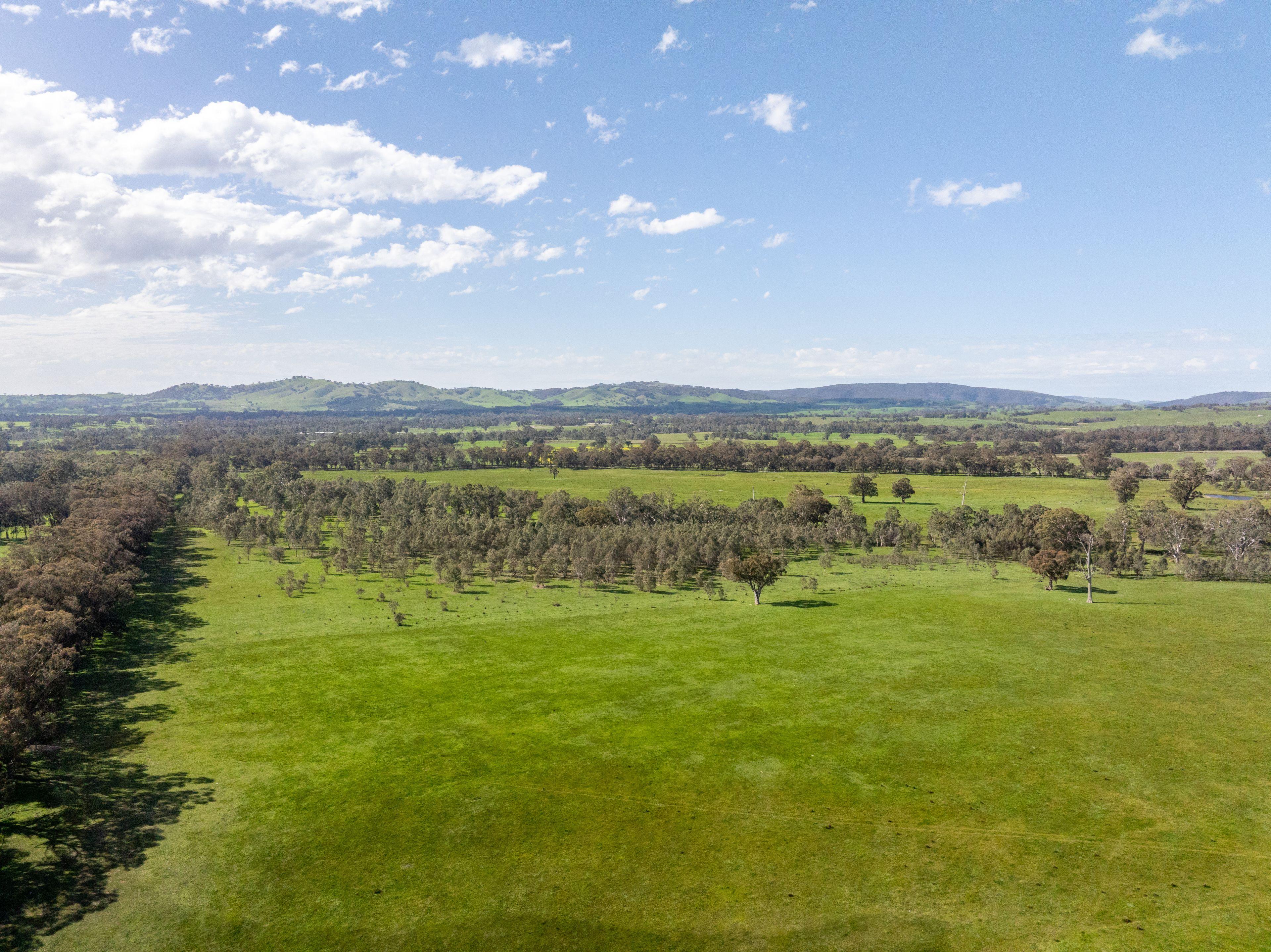 546 ACRES - SAME FAMILY OWNERSHIP SINCE 1840