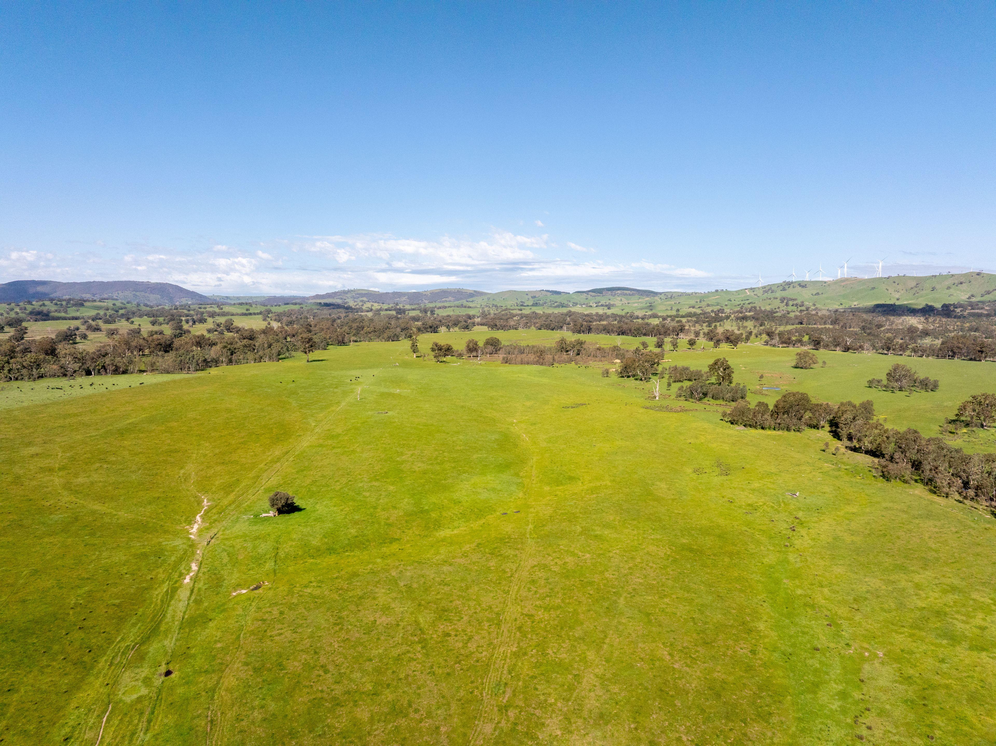 546 ACRES - SAME FAMILY OWNERSHIP SINCE 1840