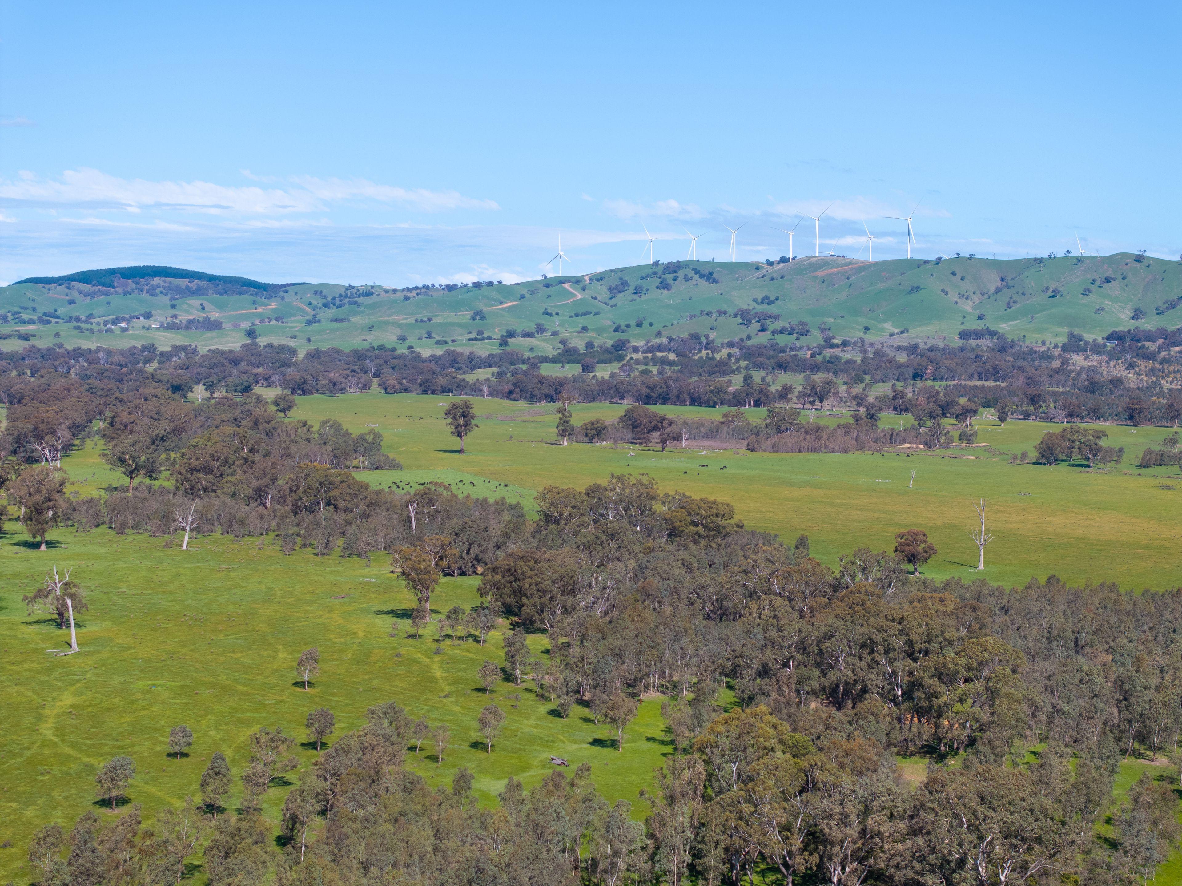 546 ACRES - SAME FAMILY OWNERSHIP SINCE 1840