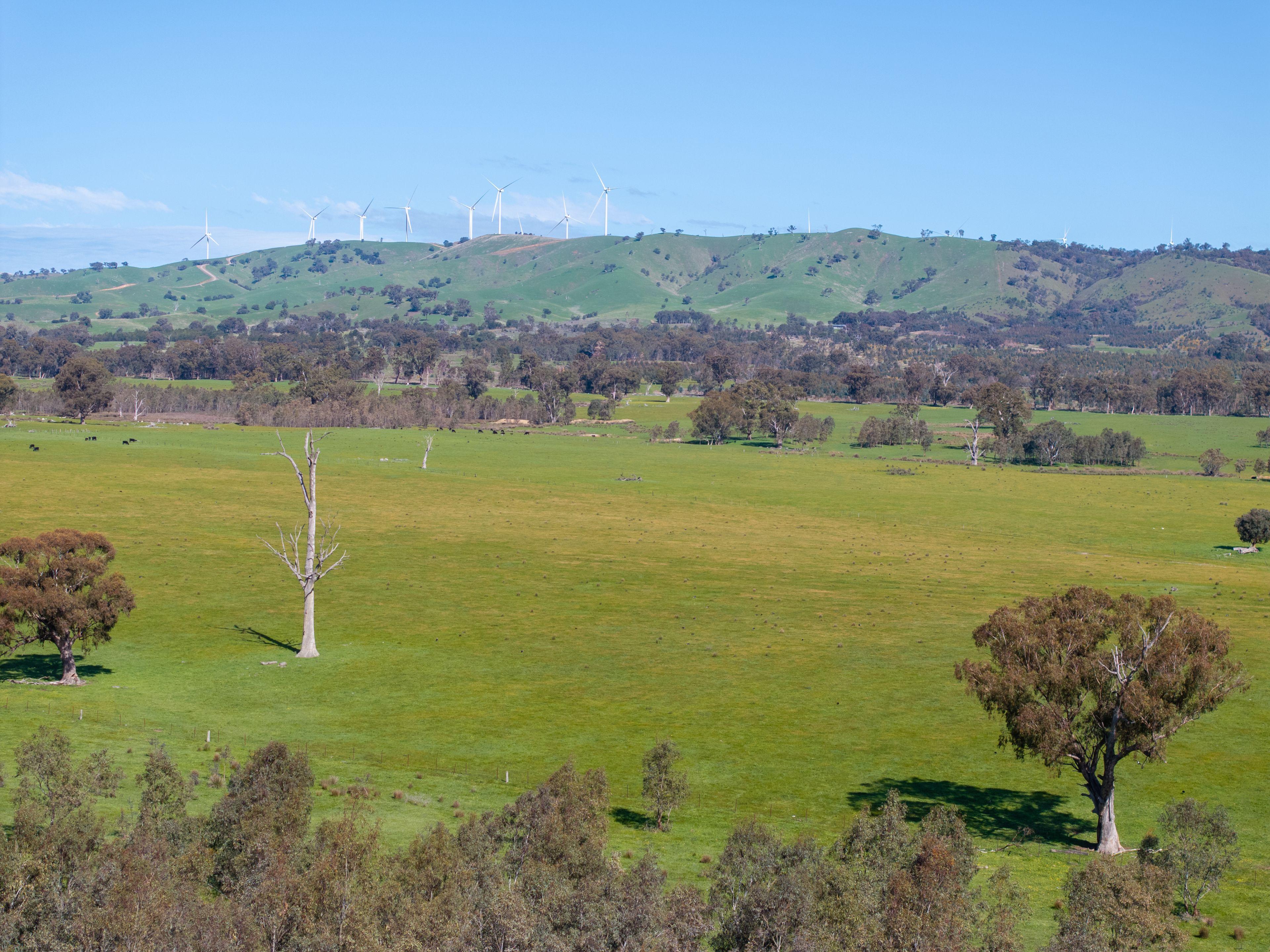 546 ACRES - SAME FAMILY OWNERSHIP SINCE 1840
