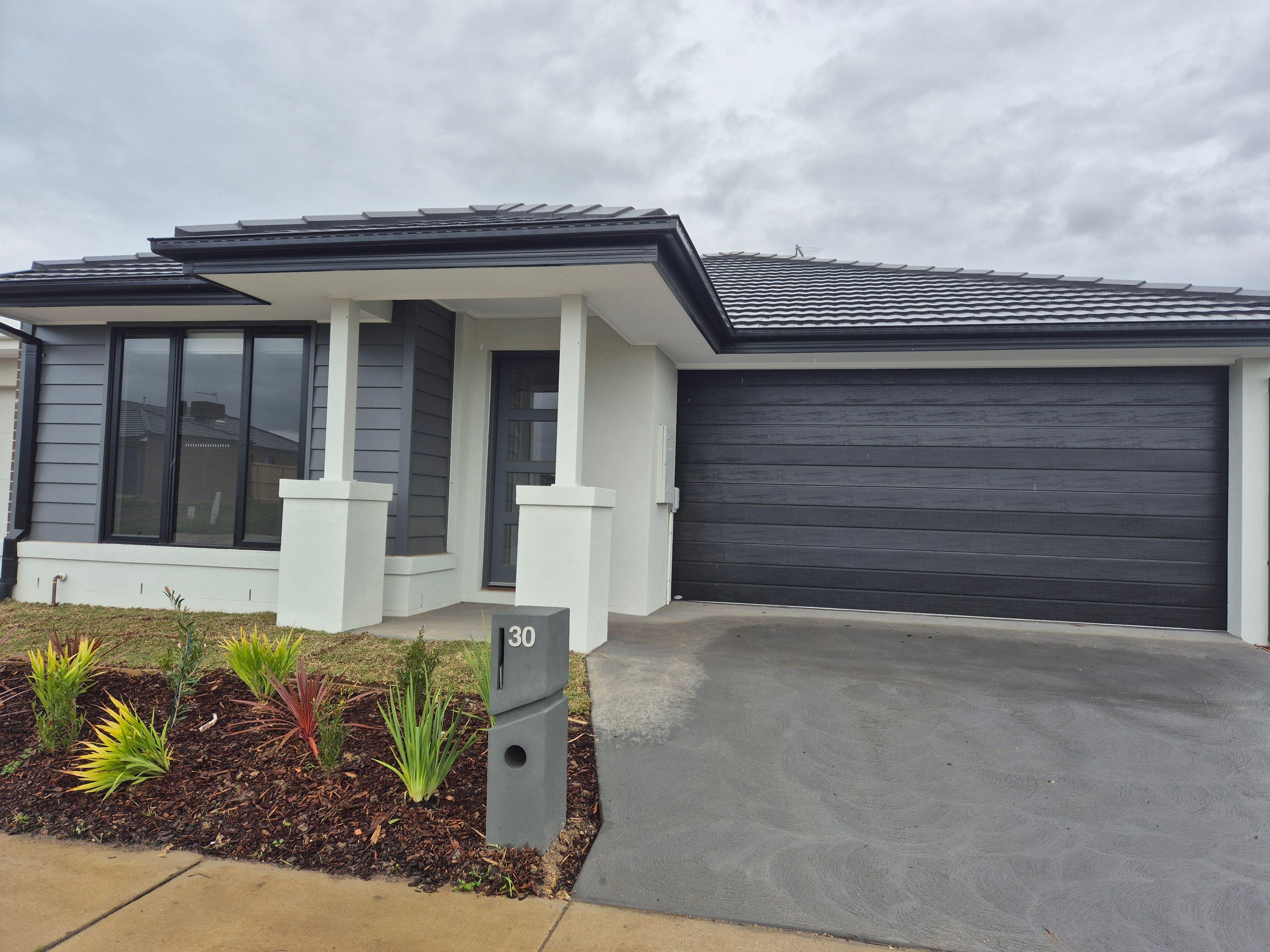 Prop-GPT: House: VIC Mount Duneed, VIC 3217 Home For Rent