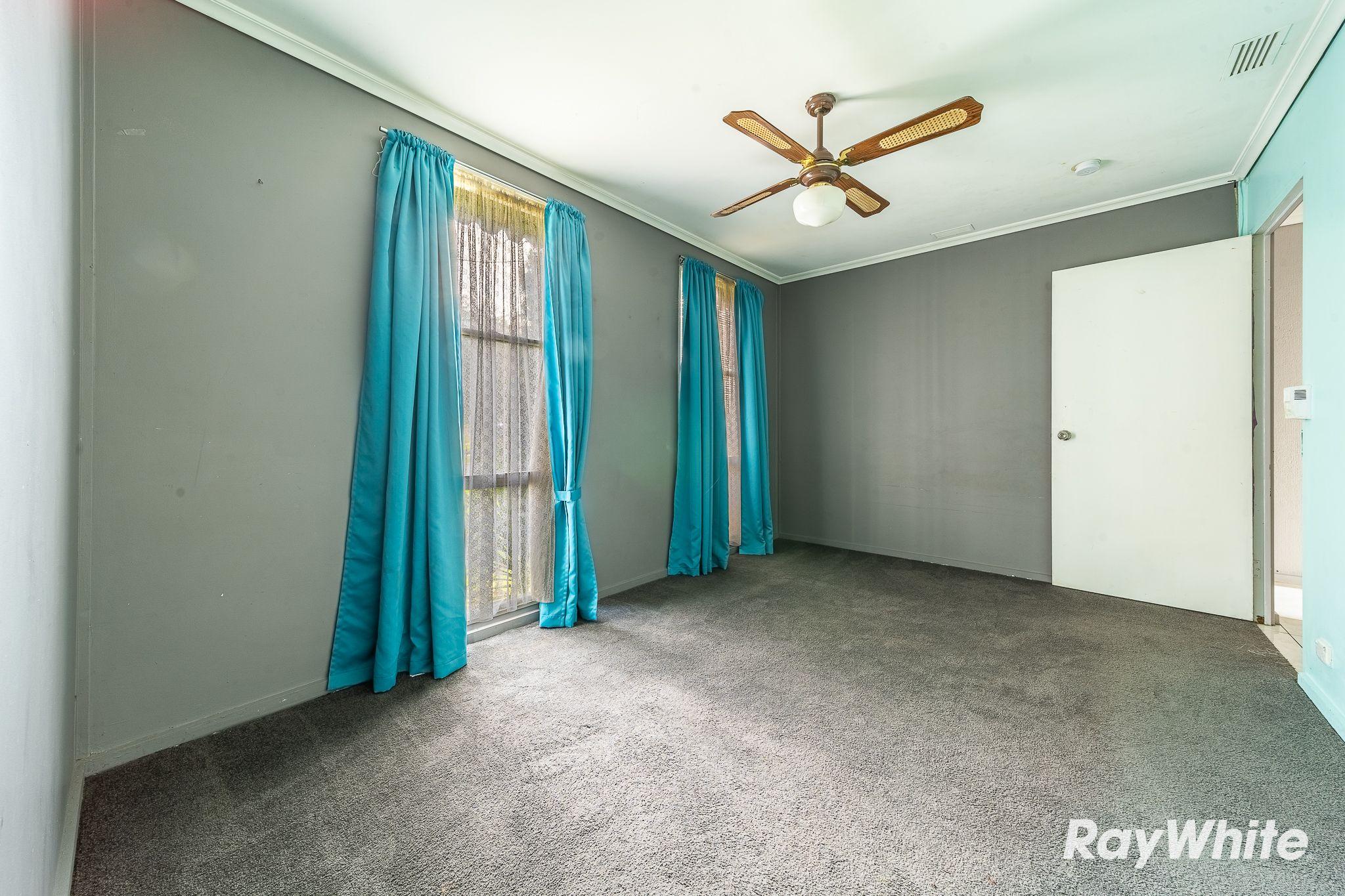 Low-Maintenance Living in the Heart of California Gully