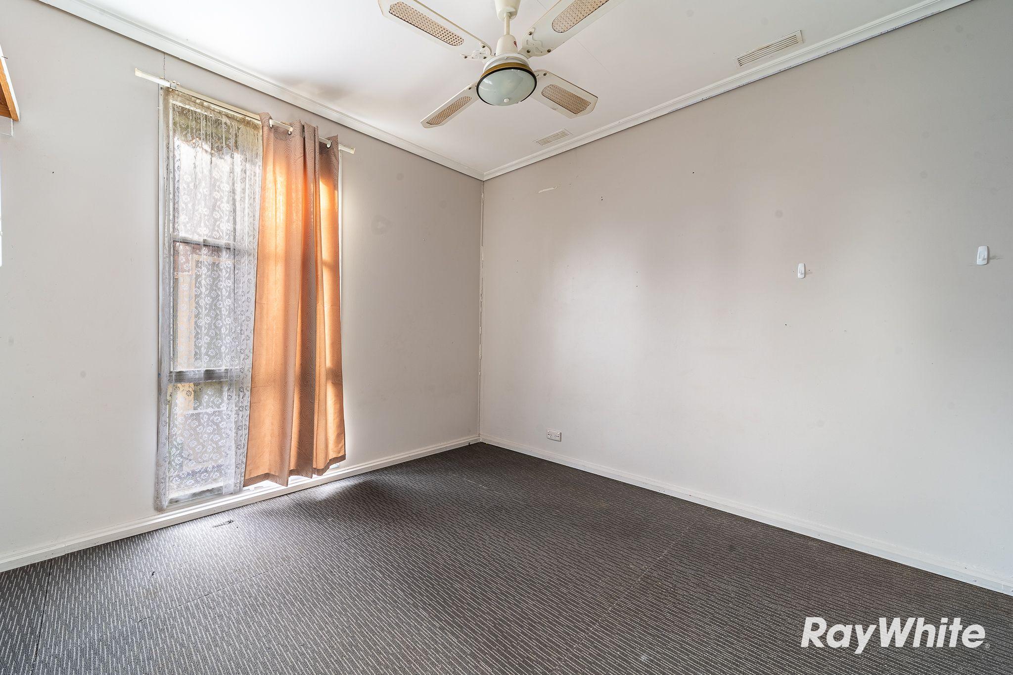 Low-Maintenance Living in the Heart of California Gully