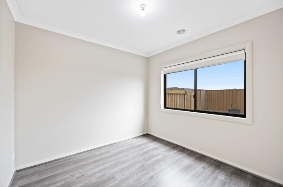 Stunning 4 Bedroom Property To Call Home - **Apply For This Property Now**