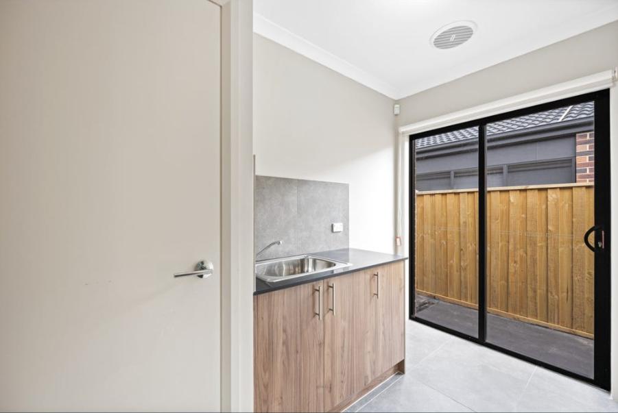 Stunning 4 Bedroom Property To Call Home - **Apply For This Property Now**