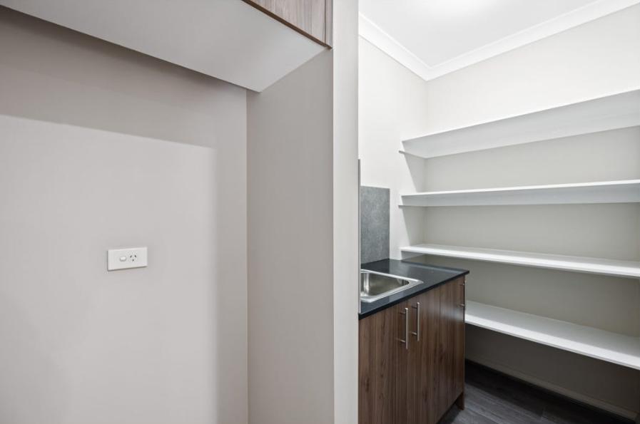 Stunning 4 Bedroom Property To Call Home - **Apply For This Property Now**