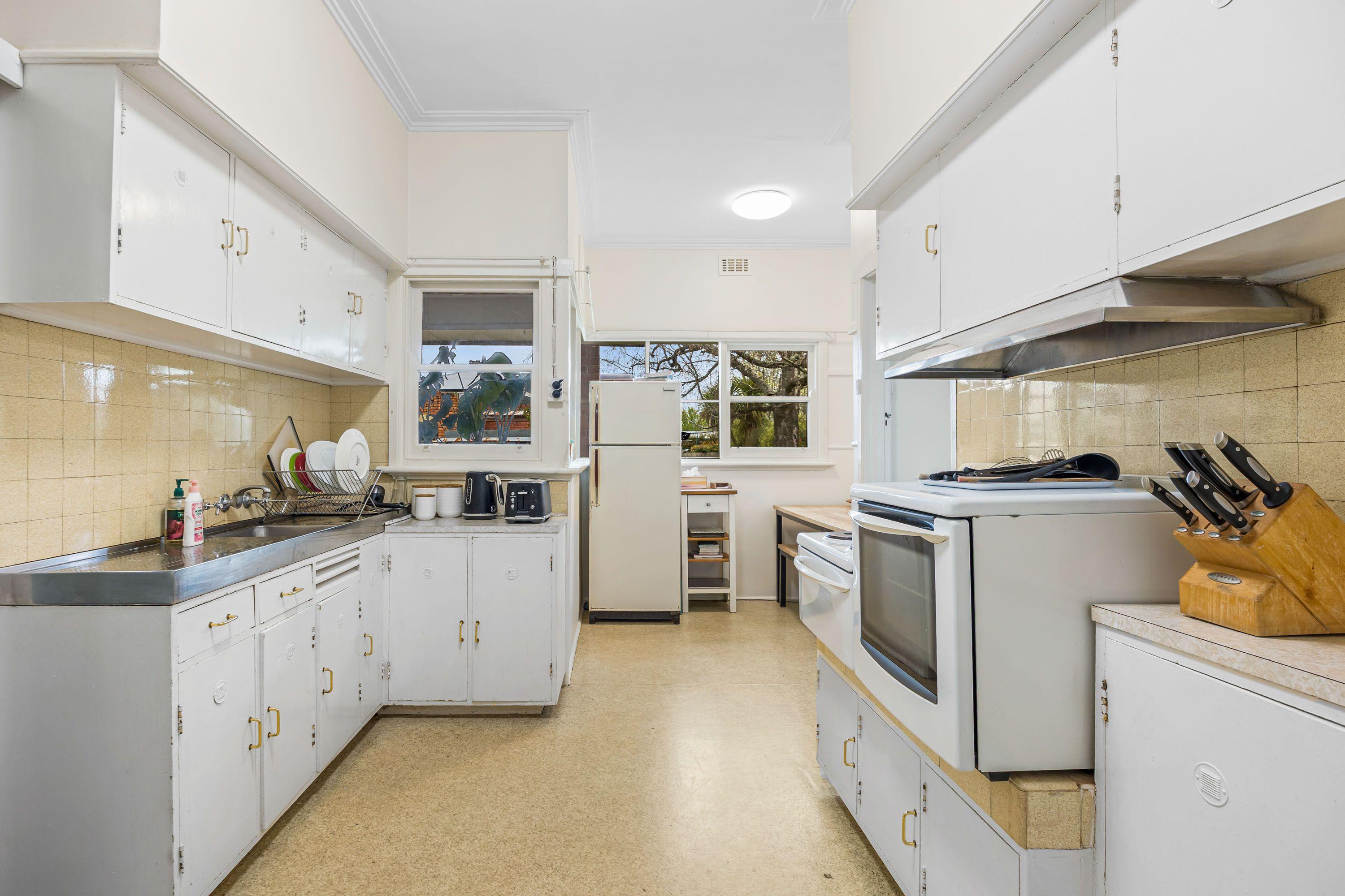 Charming Home in Prime Lake Wendouree Location