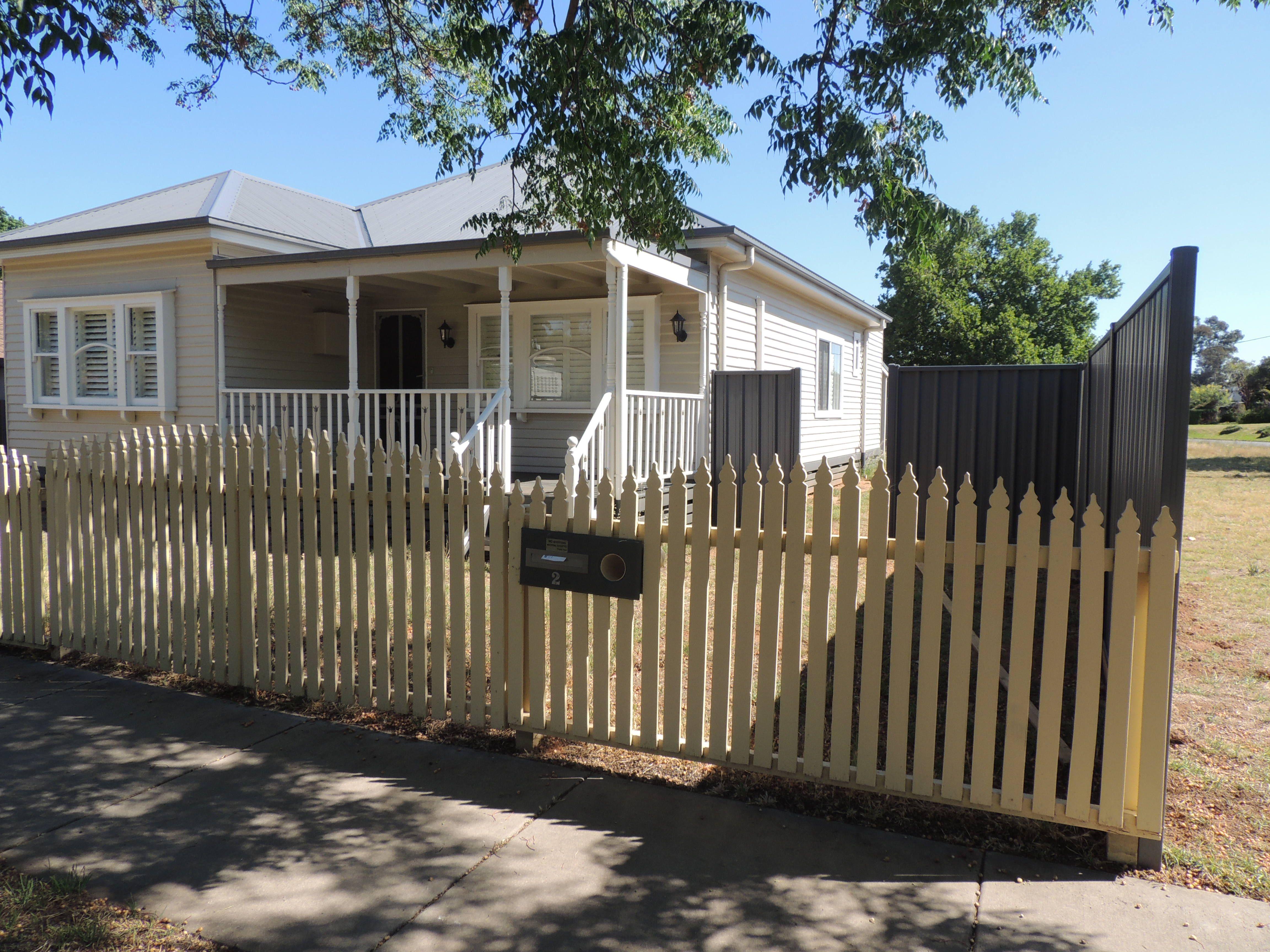 Prop-GPT: House: VIC Tatura, VIC 3616 Home For Rent