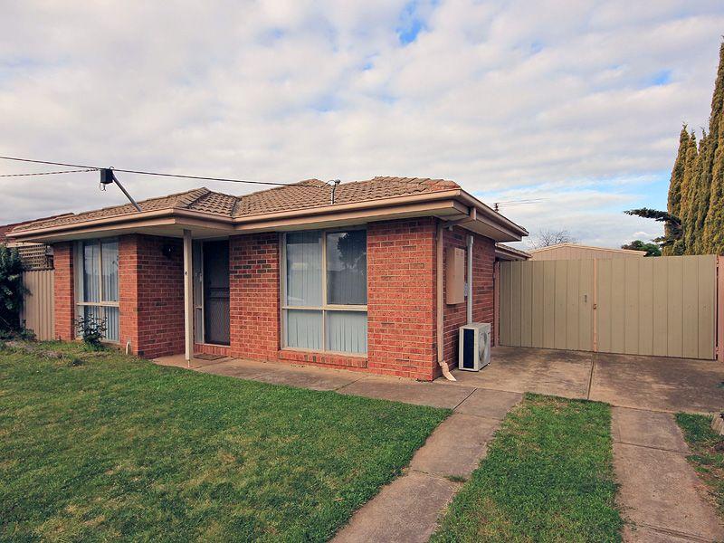 Prop-GPT: House: VIC Werribee, VIC 3030 Home For Rent