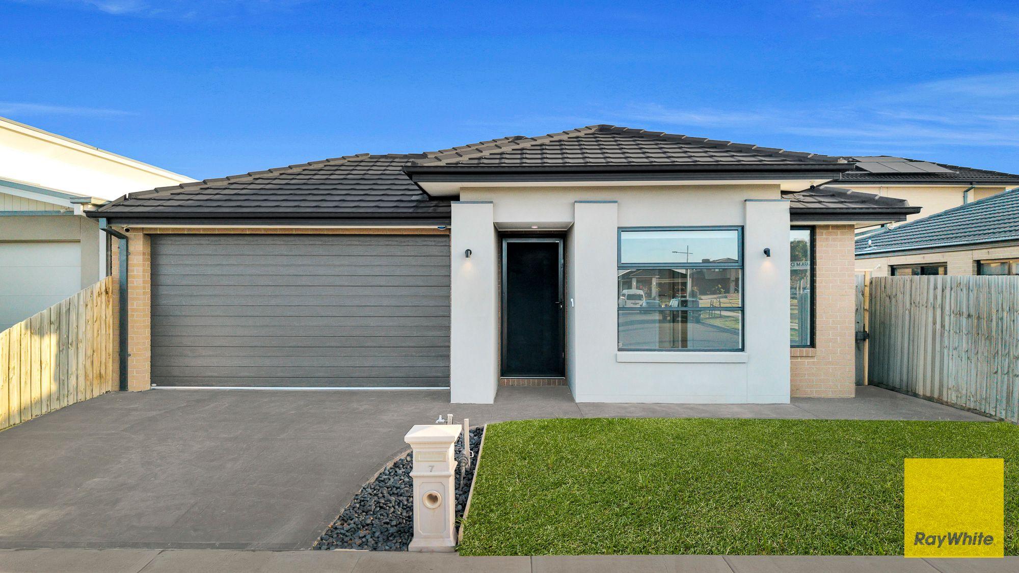 Prop-GPT: Other: VIC Tarneit, VIC 3029 Home For Rent