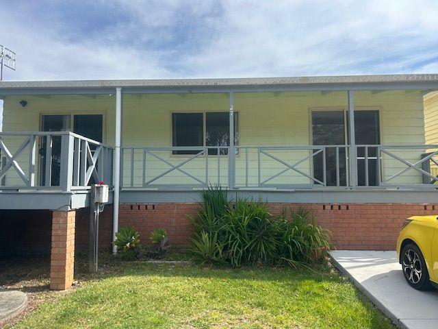 Prop-GPT: House: NSW Lake Tabourie, NSW 2539 Home For Rent