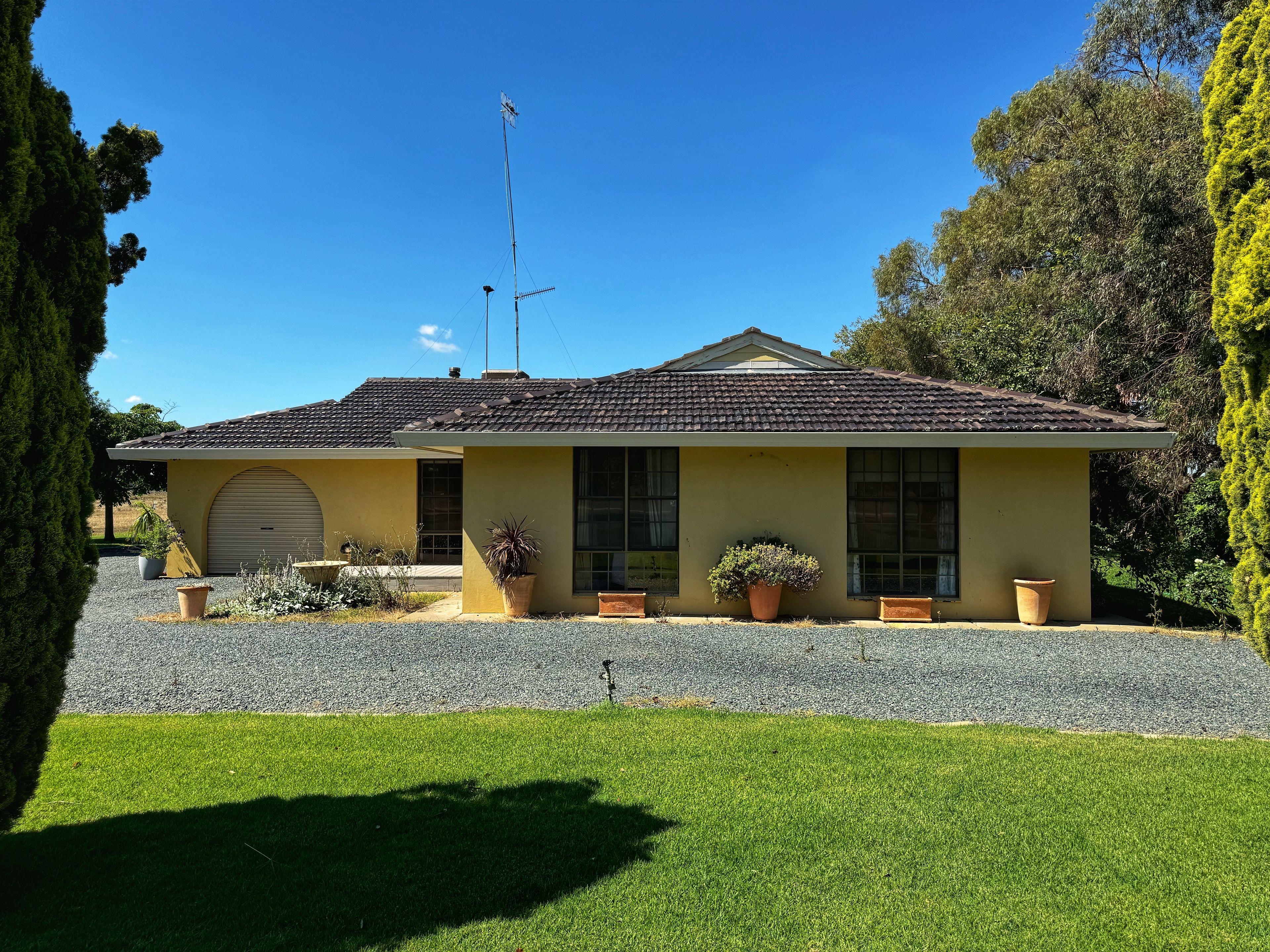 'Little Acres'