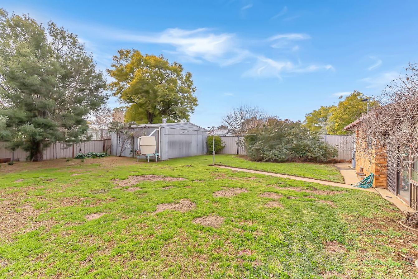 Three Bedroom Home in a Quiet Street