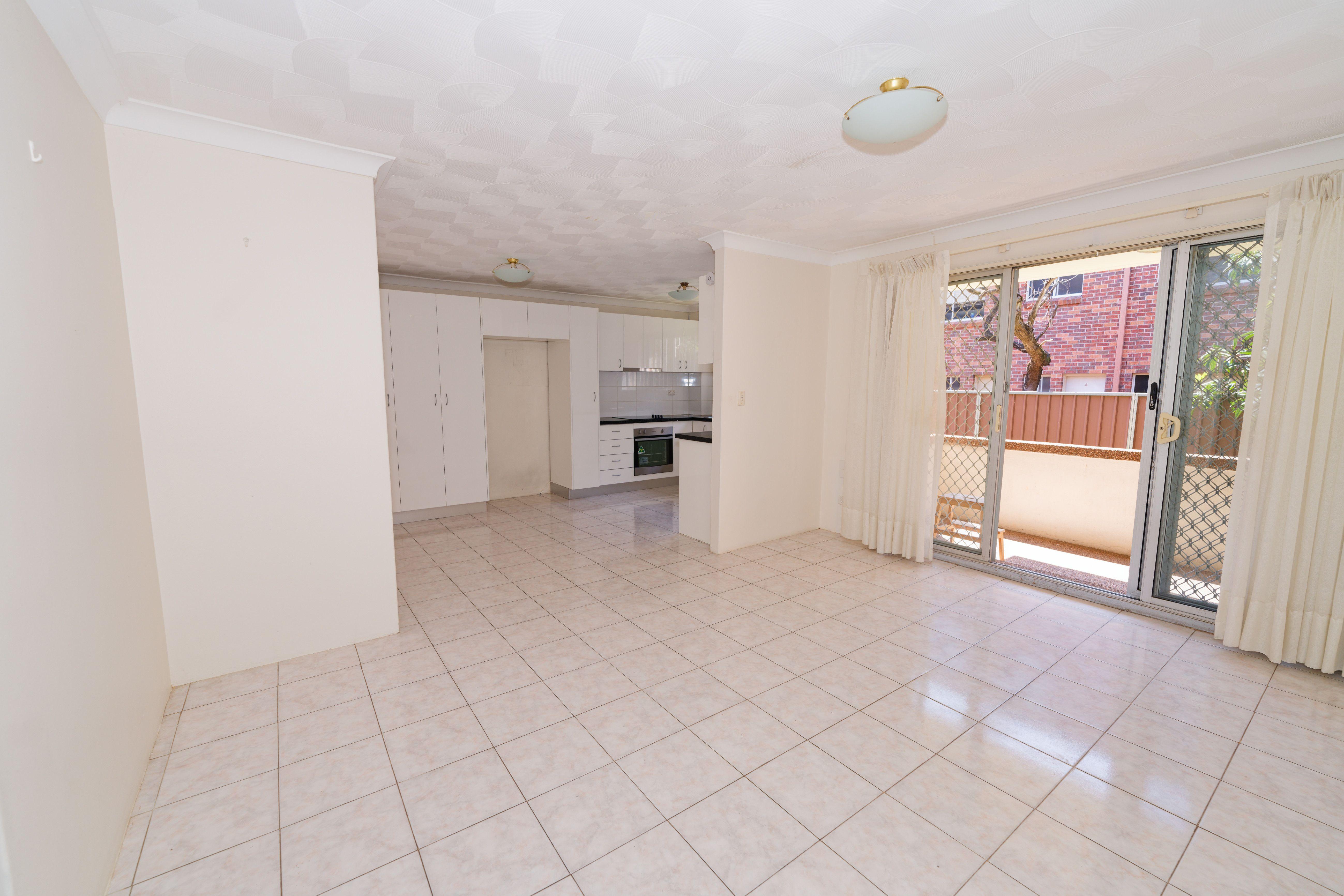 Prop-GPT: Unit: NSW Fairfield, NSW 2165 Home For Rent