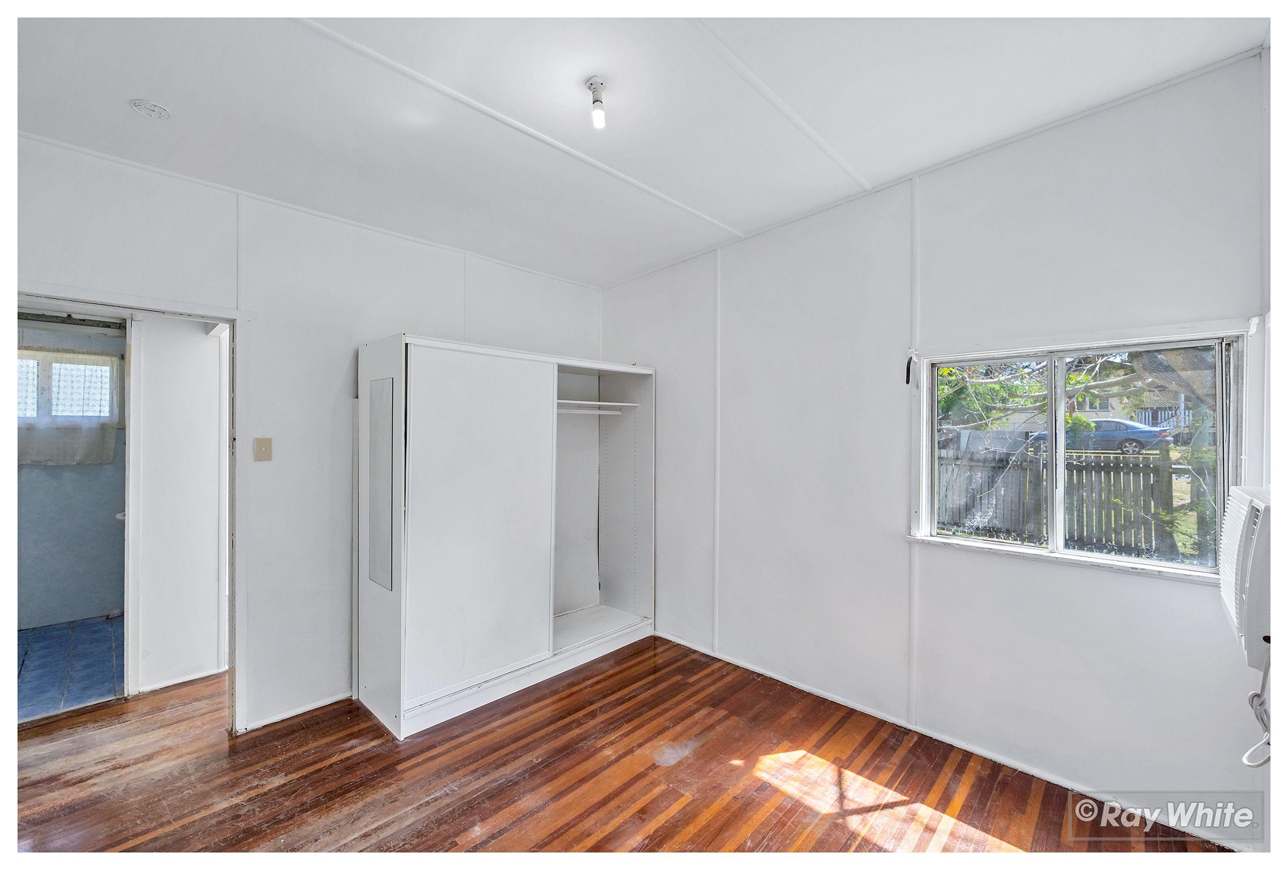 Tidy, Low Maintenance + Convenient Location!