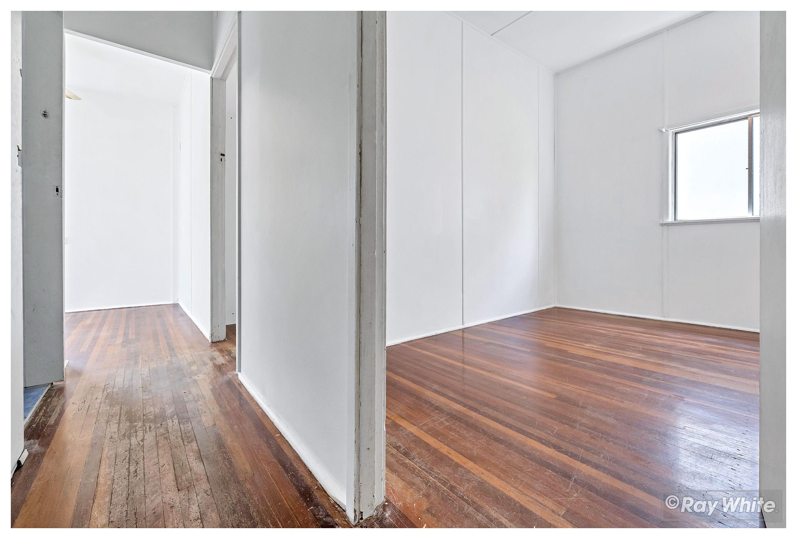 Tidy, Low Maintenance + Convenient Location!