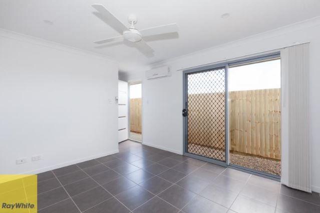 Cozy Modern duplex for rent located in Morayfield