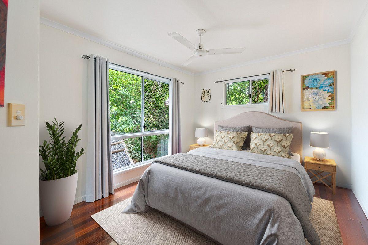 NATURE AT YOUR DOORSTEP: CHARACTER-FILLED FAMILY HOME