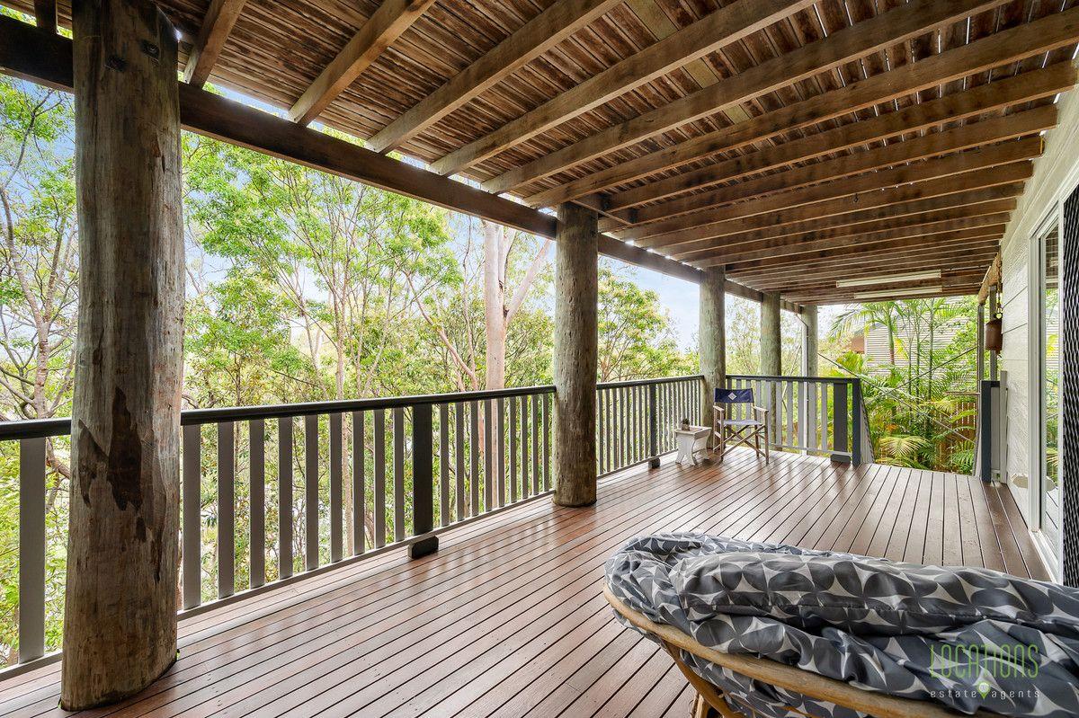 NATURE AT YOUR DOORSTEP: CHARACTER-FILLED FAMILY HOME