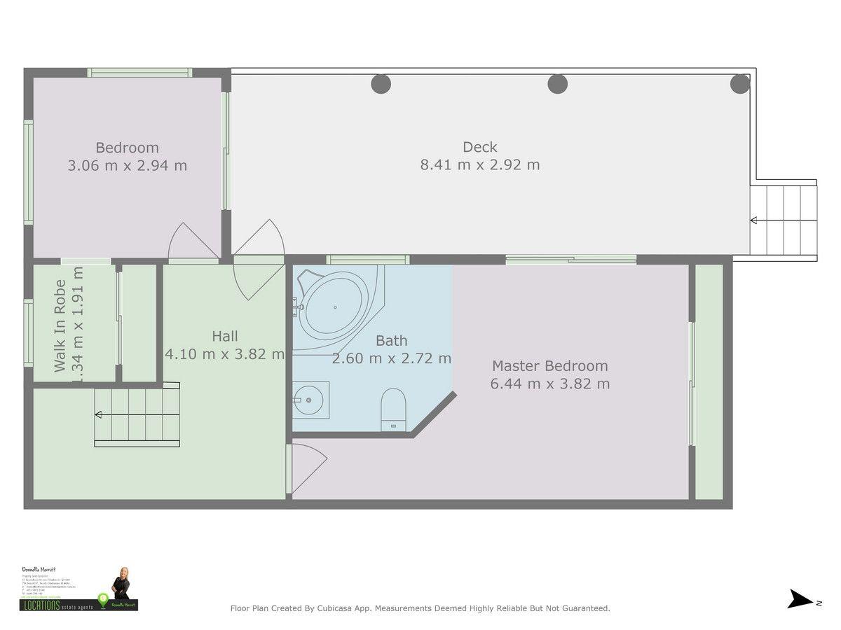 NATURE AT YOUR DOORSTEP: CHARACTER-FILLED FAMILY HOME