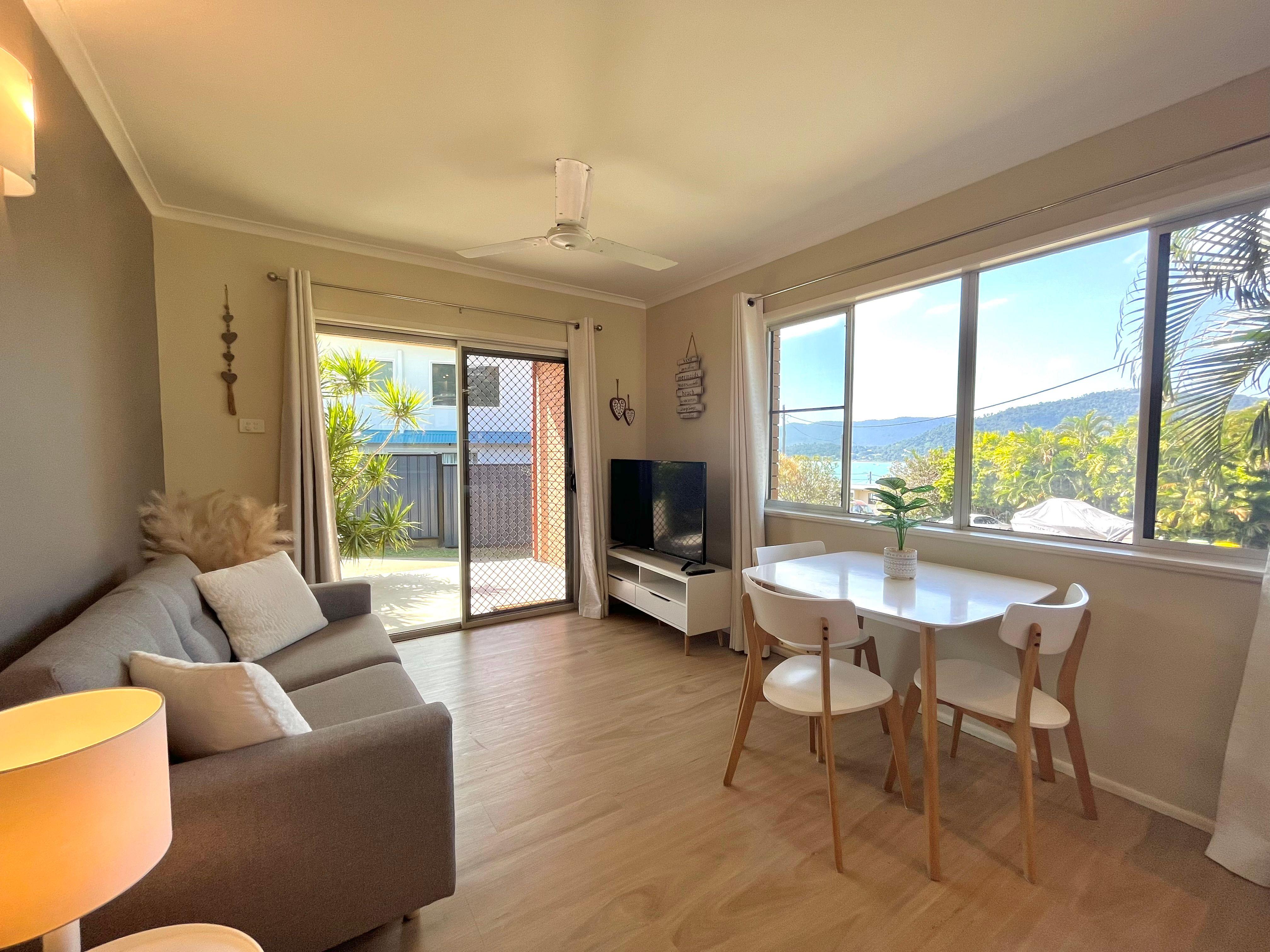 Prop-GPT: Unit: QLD Airlie Beach, QLD 4802 Home For Rent