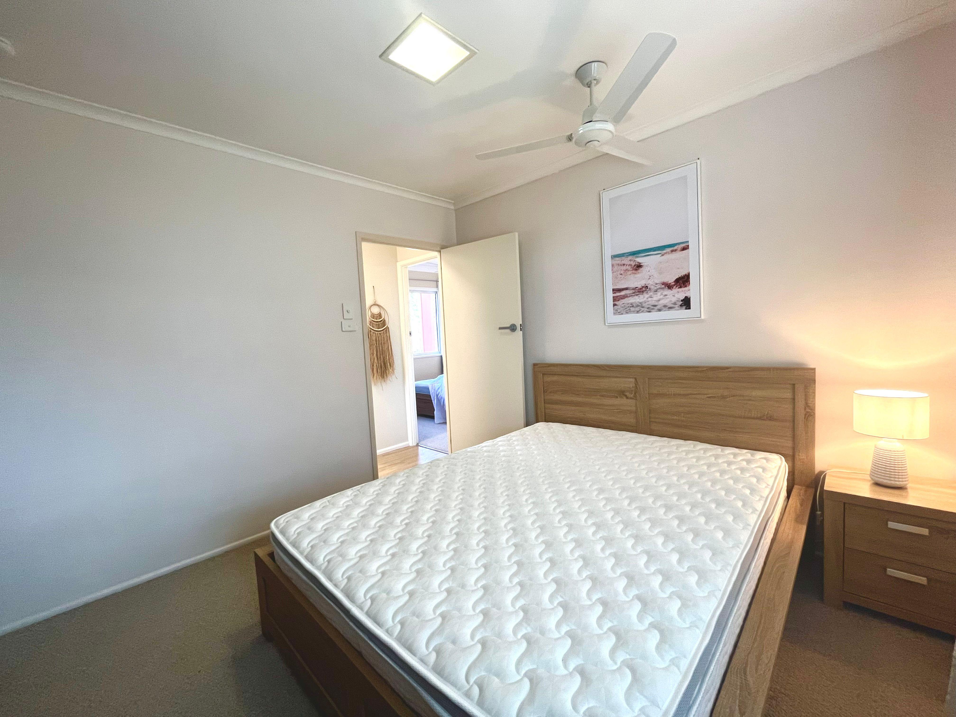 Charming 2-Bedroom unit with ocean views in Airlie Beach