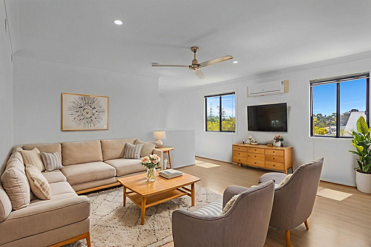 Prop-GPT: House: QLD Varsity Lakes, QLD 4227 Queensland 4227