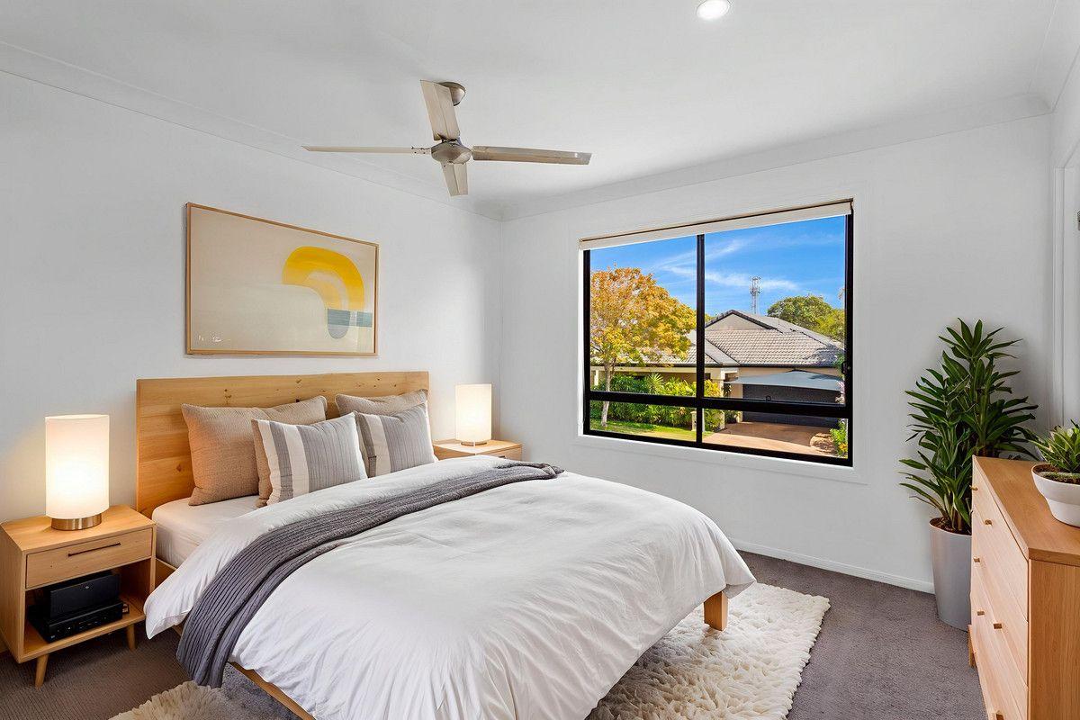 1/22 Lantau Crescent, Varsity Lakes, QLD 4227 - Townhouse for Rent - harcourts.net