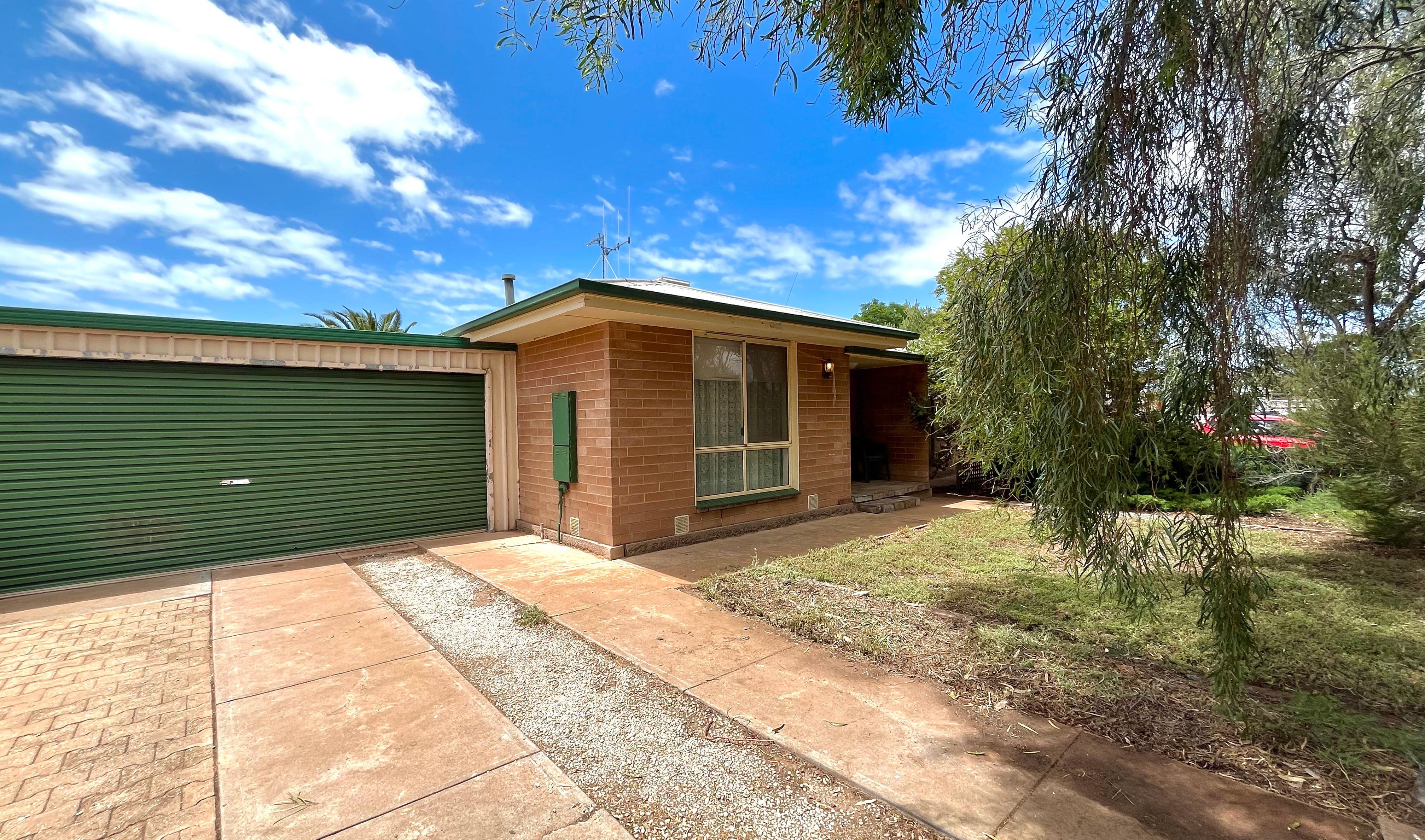 Prop-GPT: House: SA Whyalla Stuart, SA 5608 Home For Rent