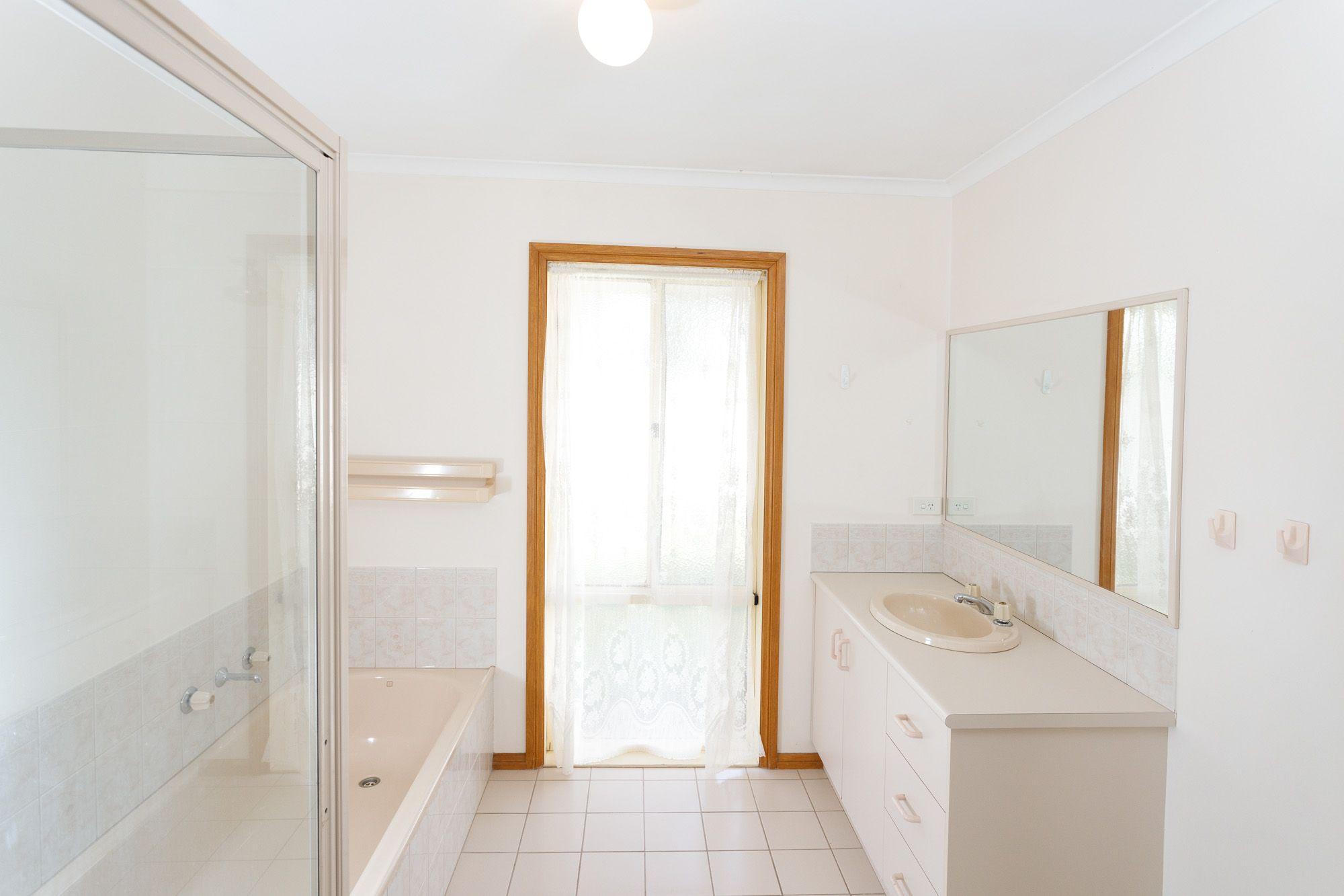 Two Bedroom Unit in the Heart of Tatura