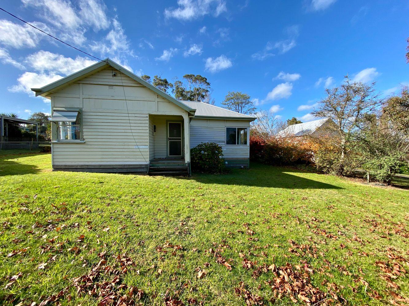 Prop-GPT: House: VIC Timboon, VIC 3268 Home For Rent