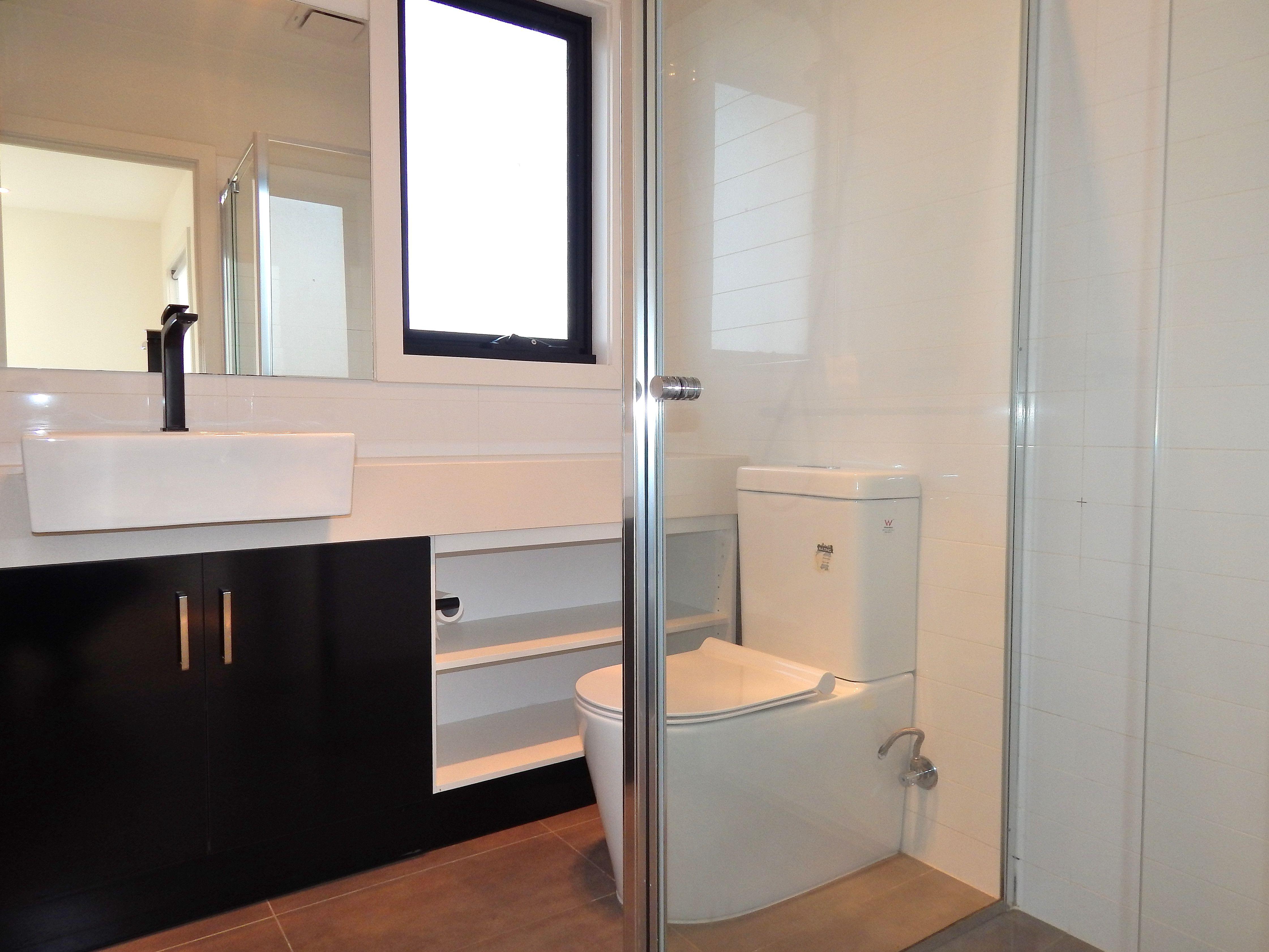 Modern Spacious and Close to a Host of Amenities!