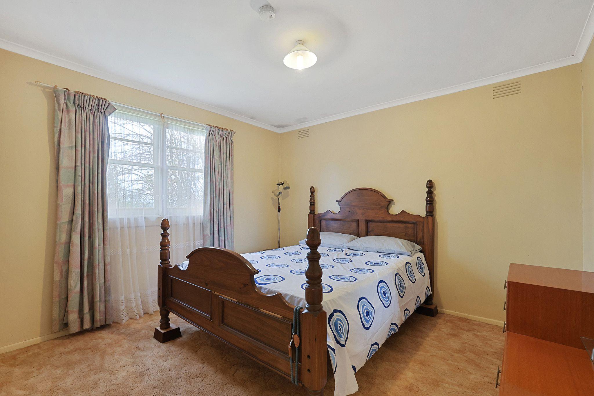 PRIZED RURAL HOLDINGS, SPECTACULAR LOCATION