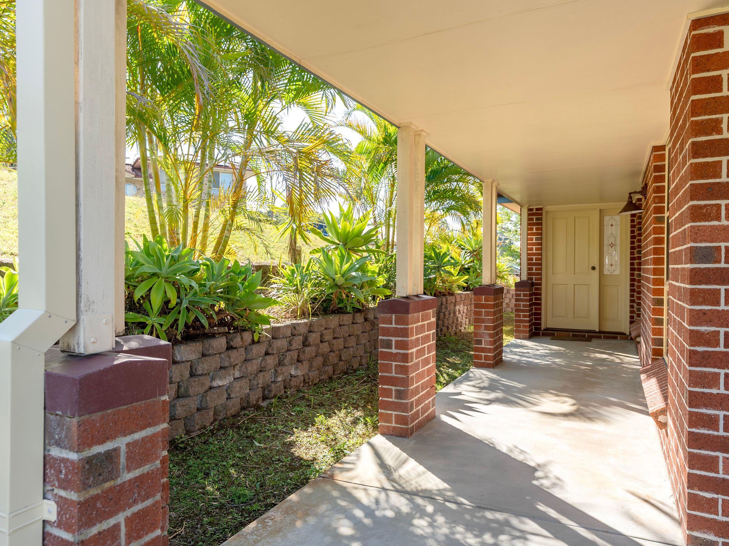 3-Bedroom Home with Rural Views in Quiet Location