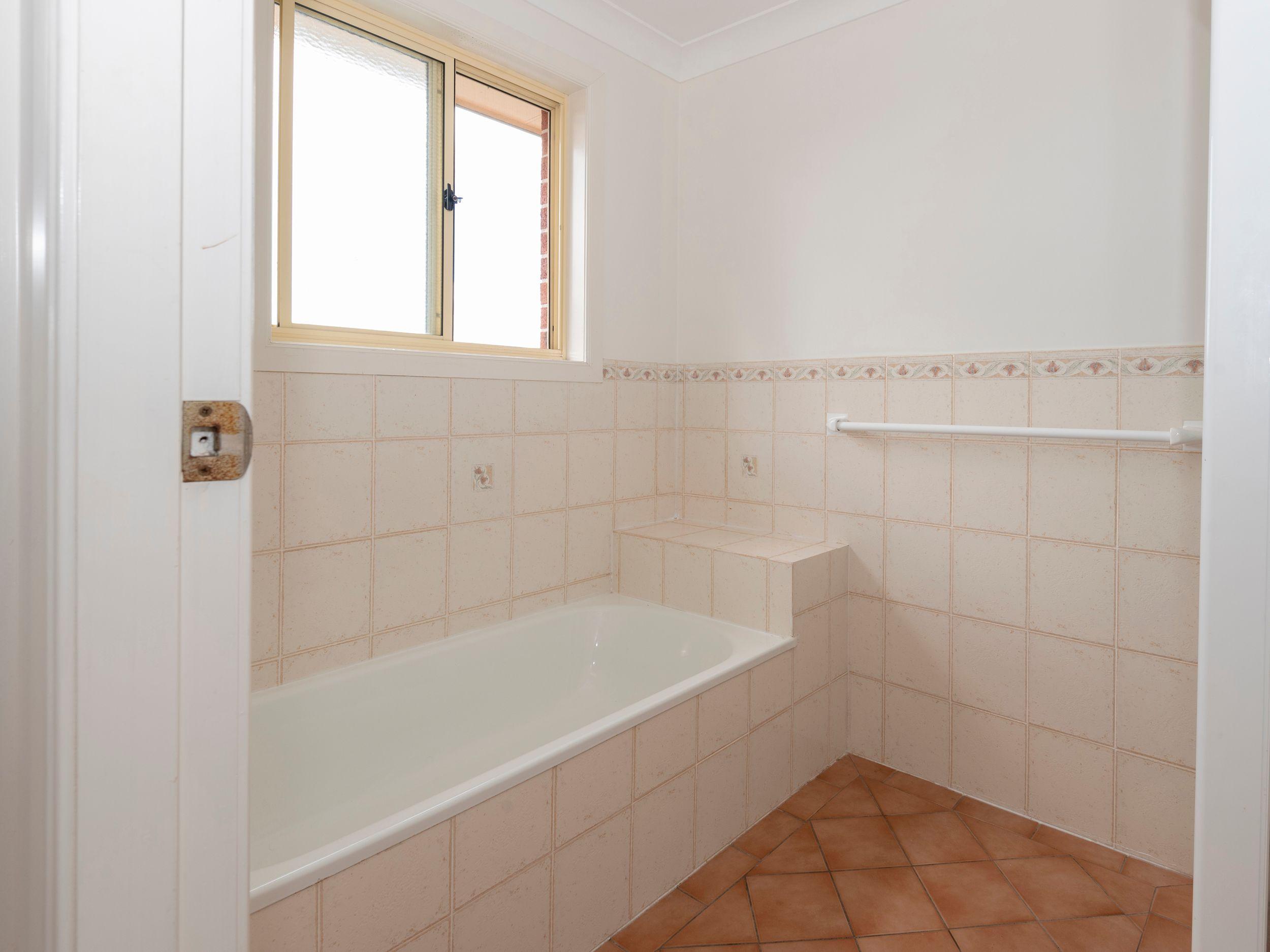 3-Bedroom Home with Rural Views in Quiet Location