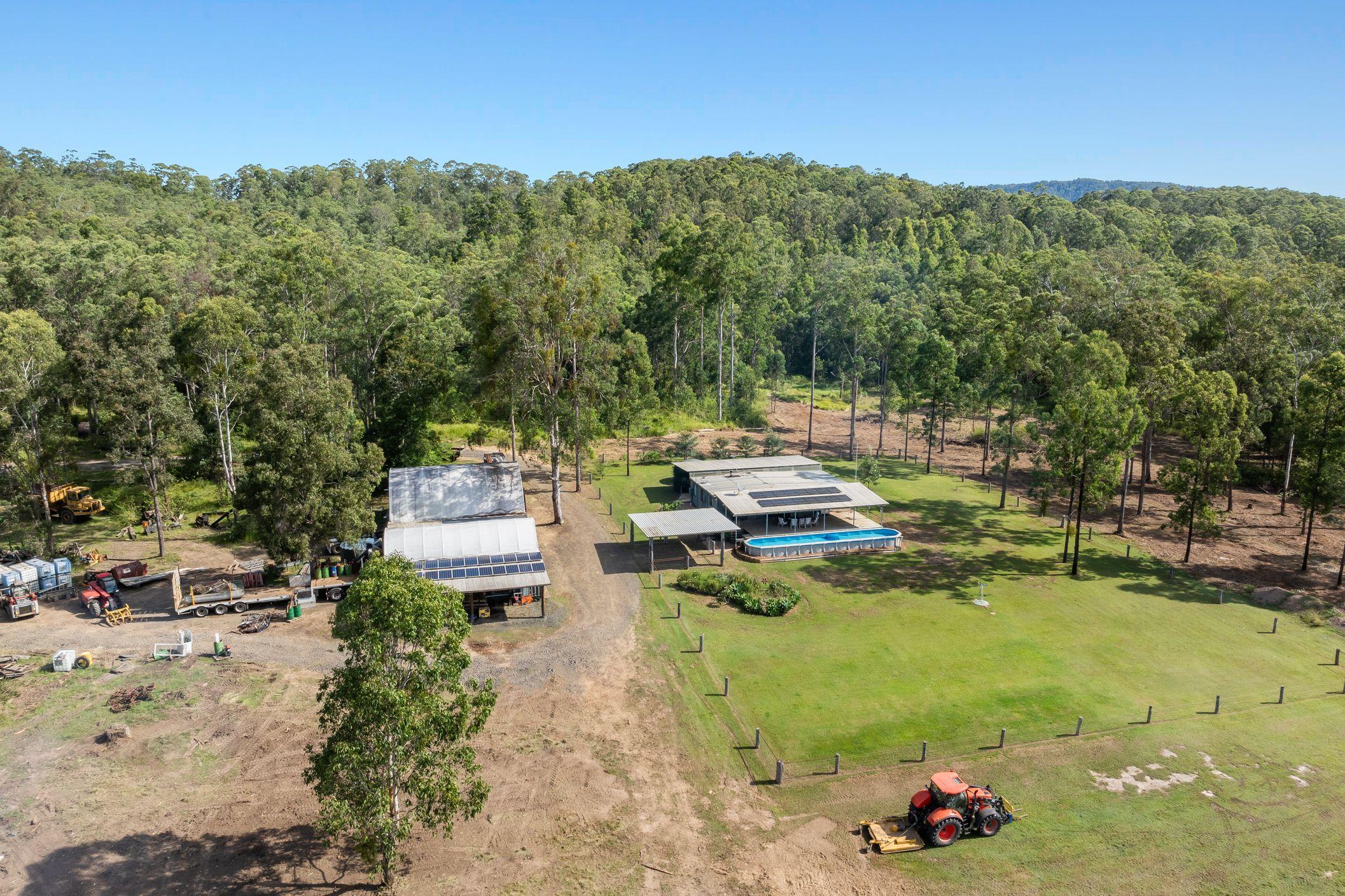 Large Acreage With Multiple Income Streams