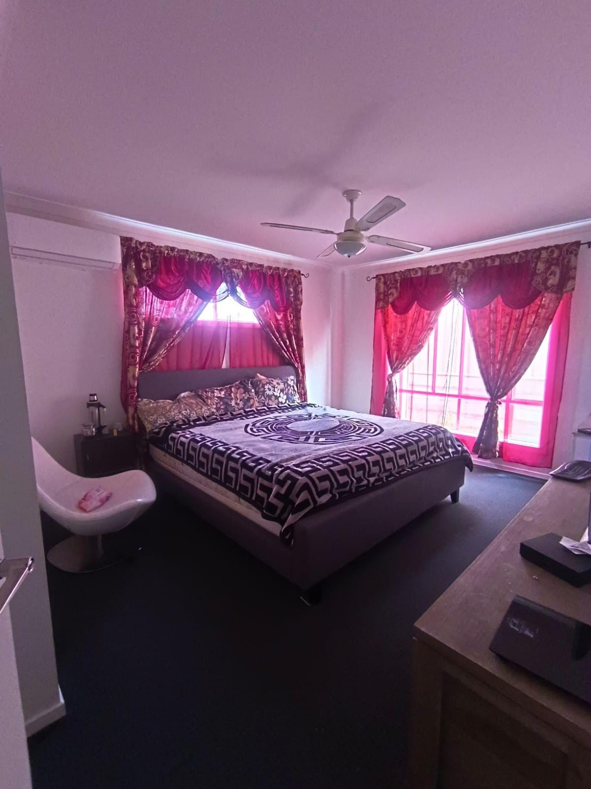 Comfort, Space & Convenience in Prime Hamilton Valley Location