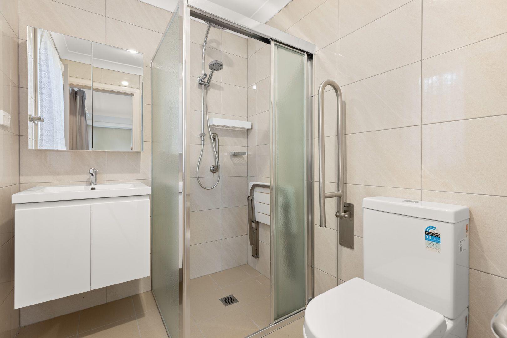 Modern - New - 2 Bedroom - 2 Bathroom - Ducted Air Con